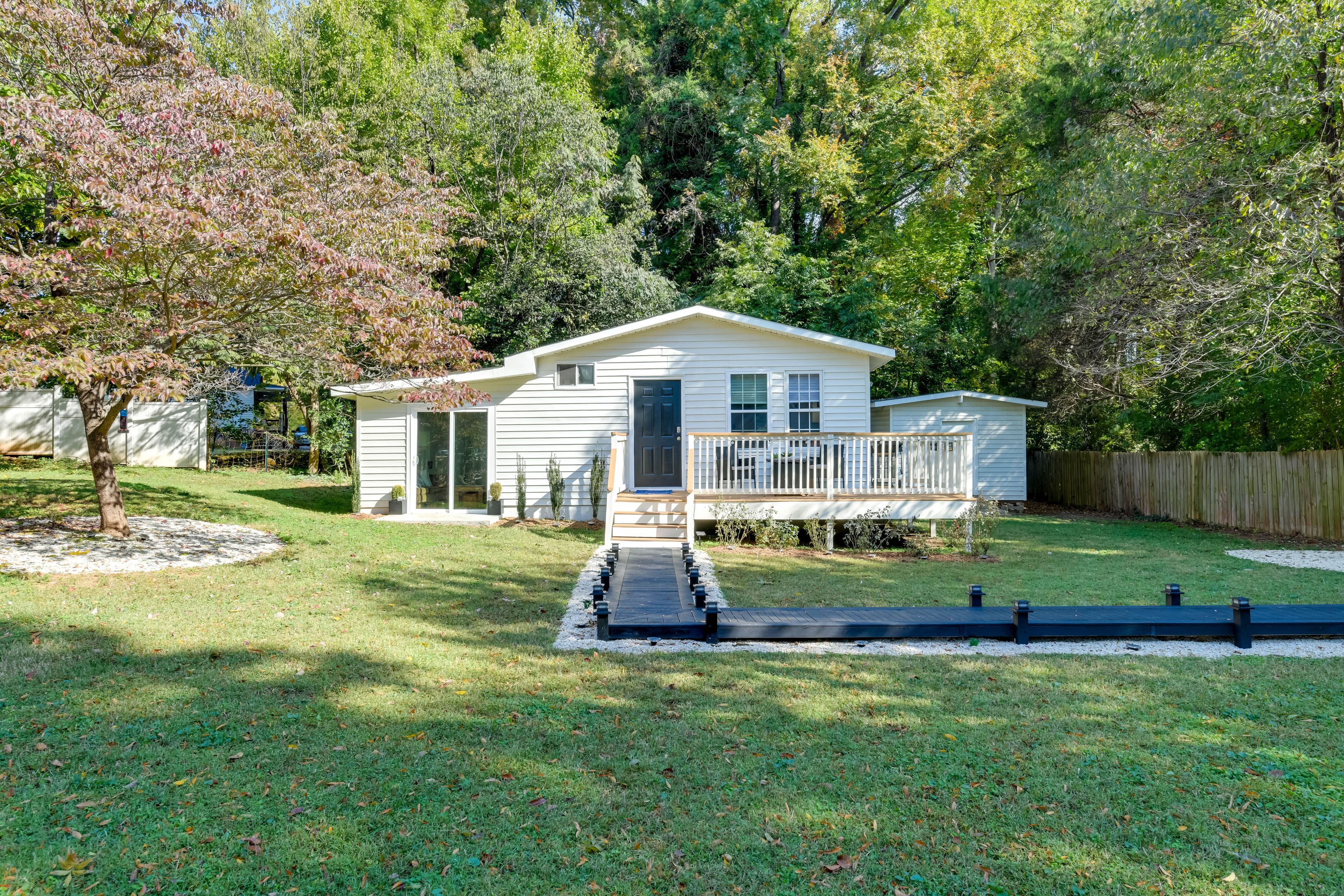 Home Exterior | Private Yard | 1 Exterior Security Camera (Facing Out)