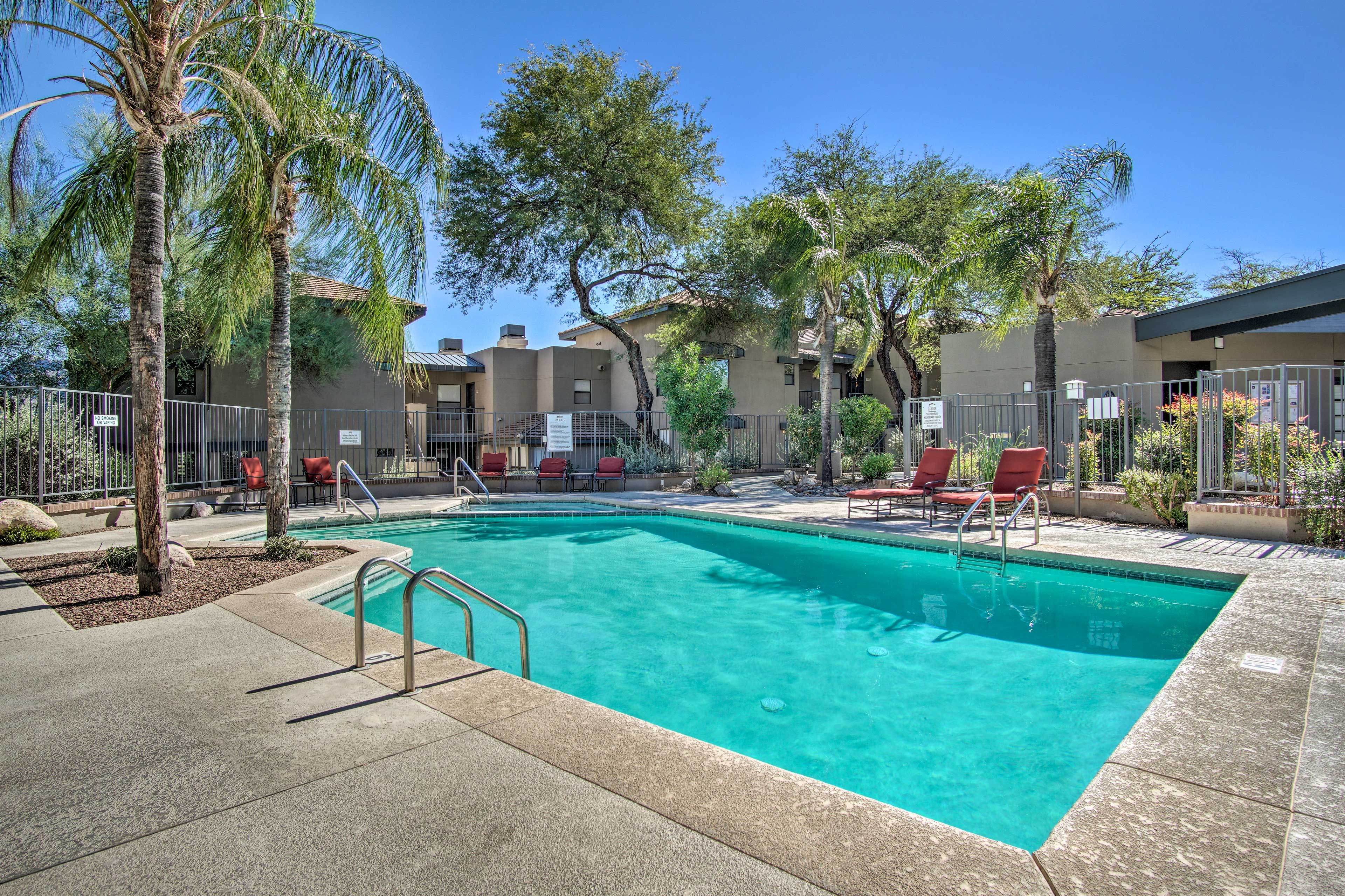 Community Amenities | Grills | Fitness Center | Clubhouse