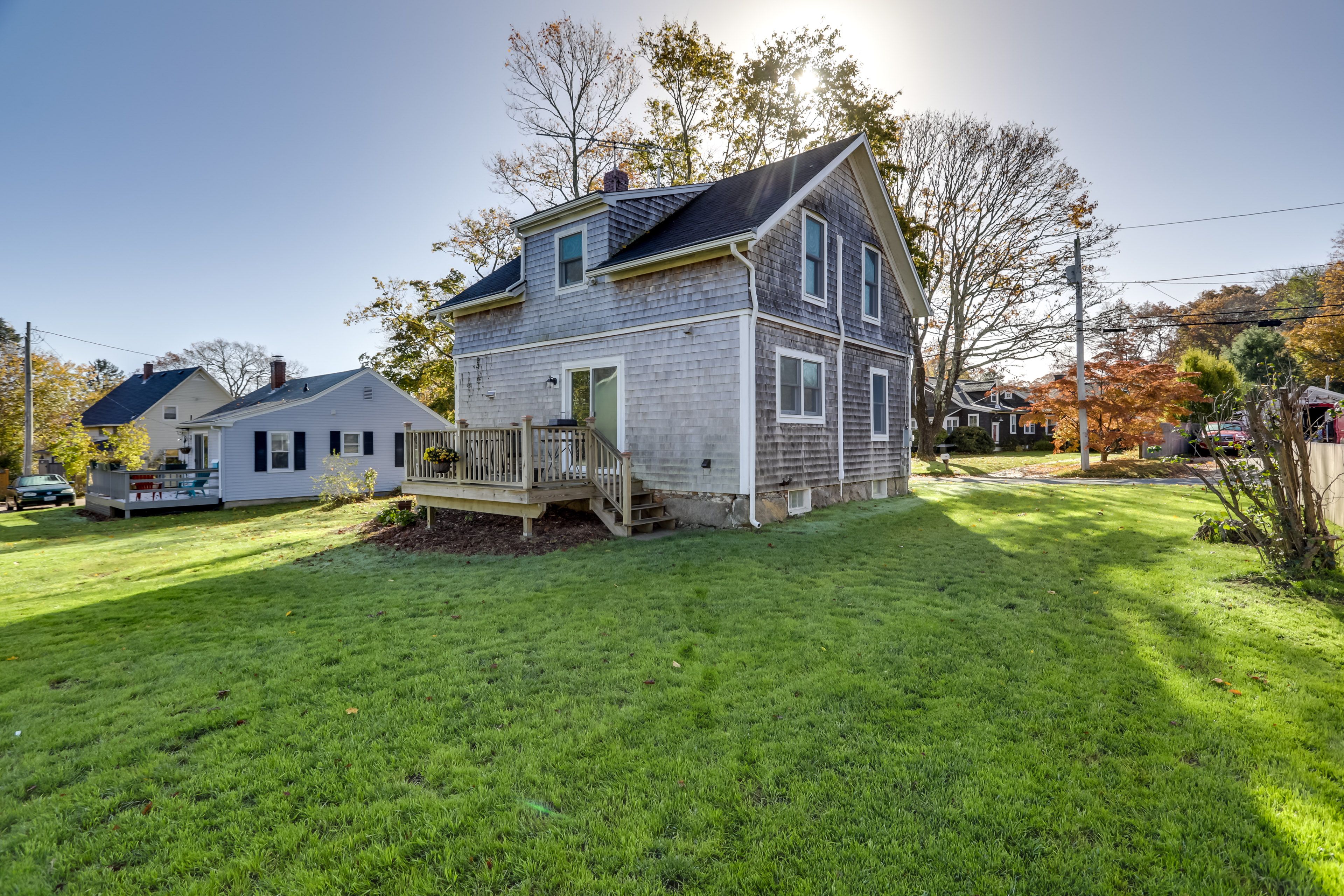 Home Exterior | Yard