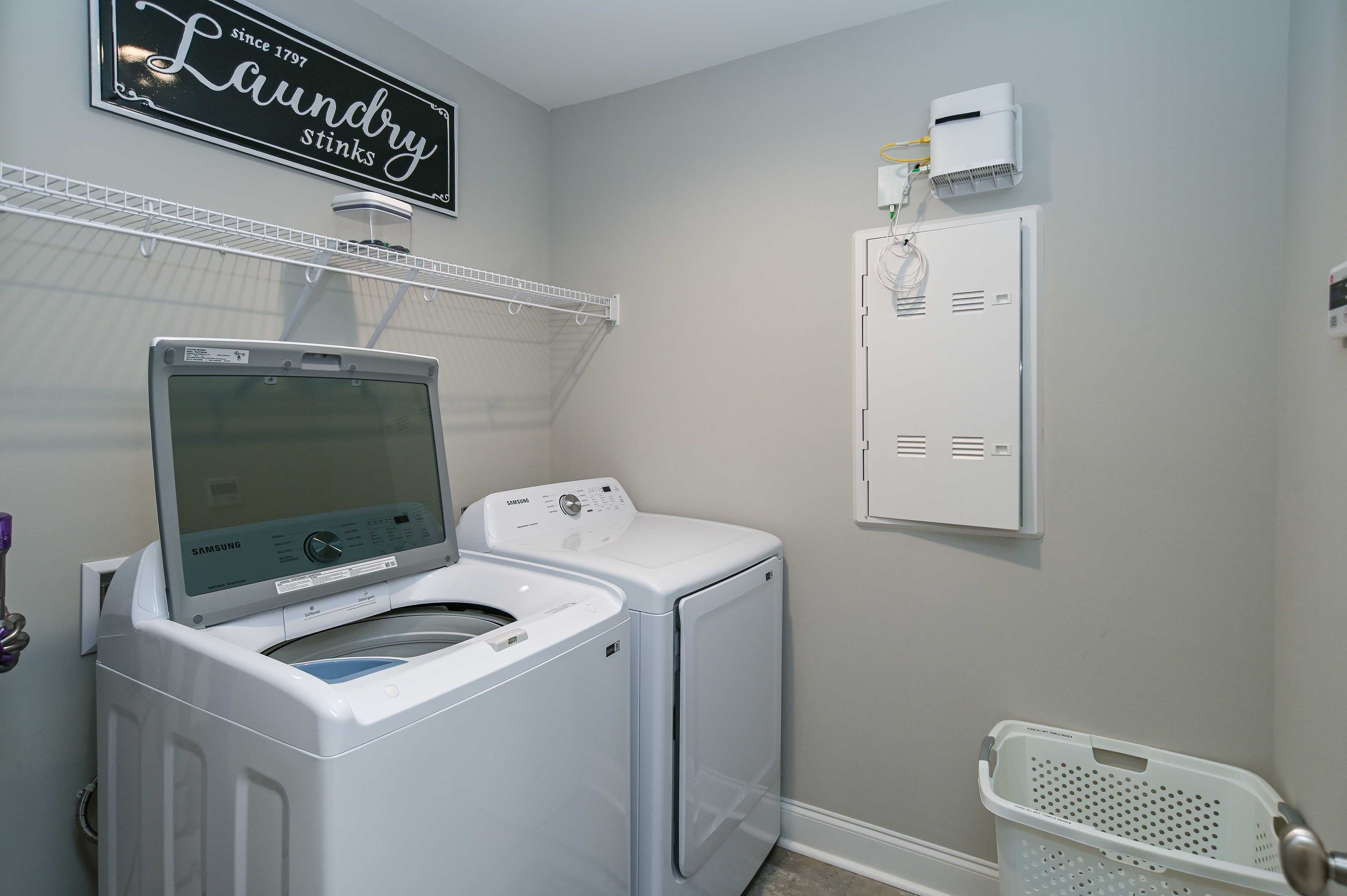 Washer/Dryer | Iron/Board