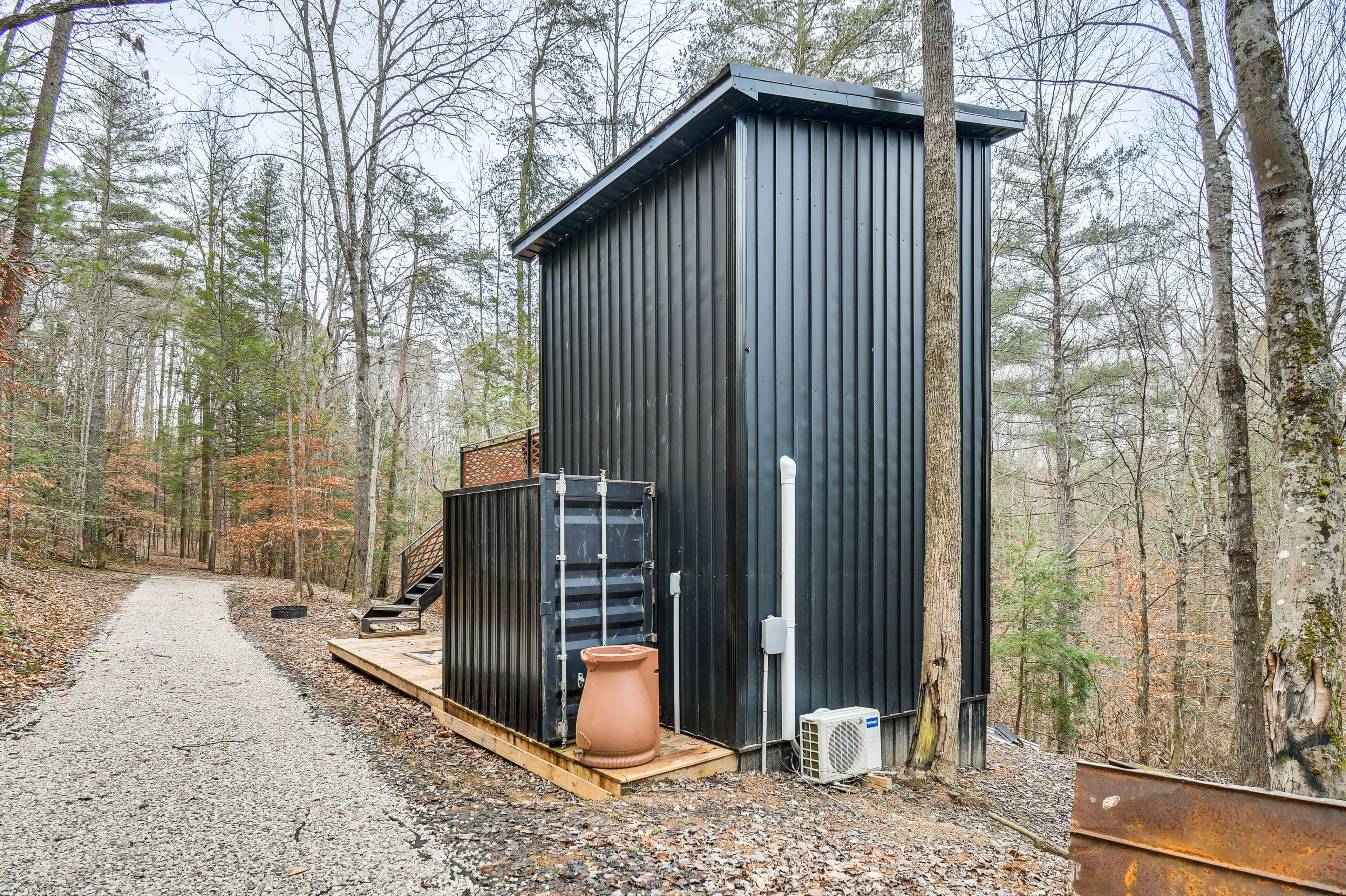 Parking | Driveway (3 Vehicles)