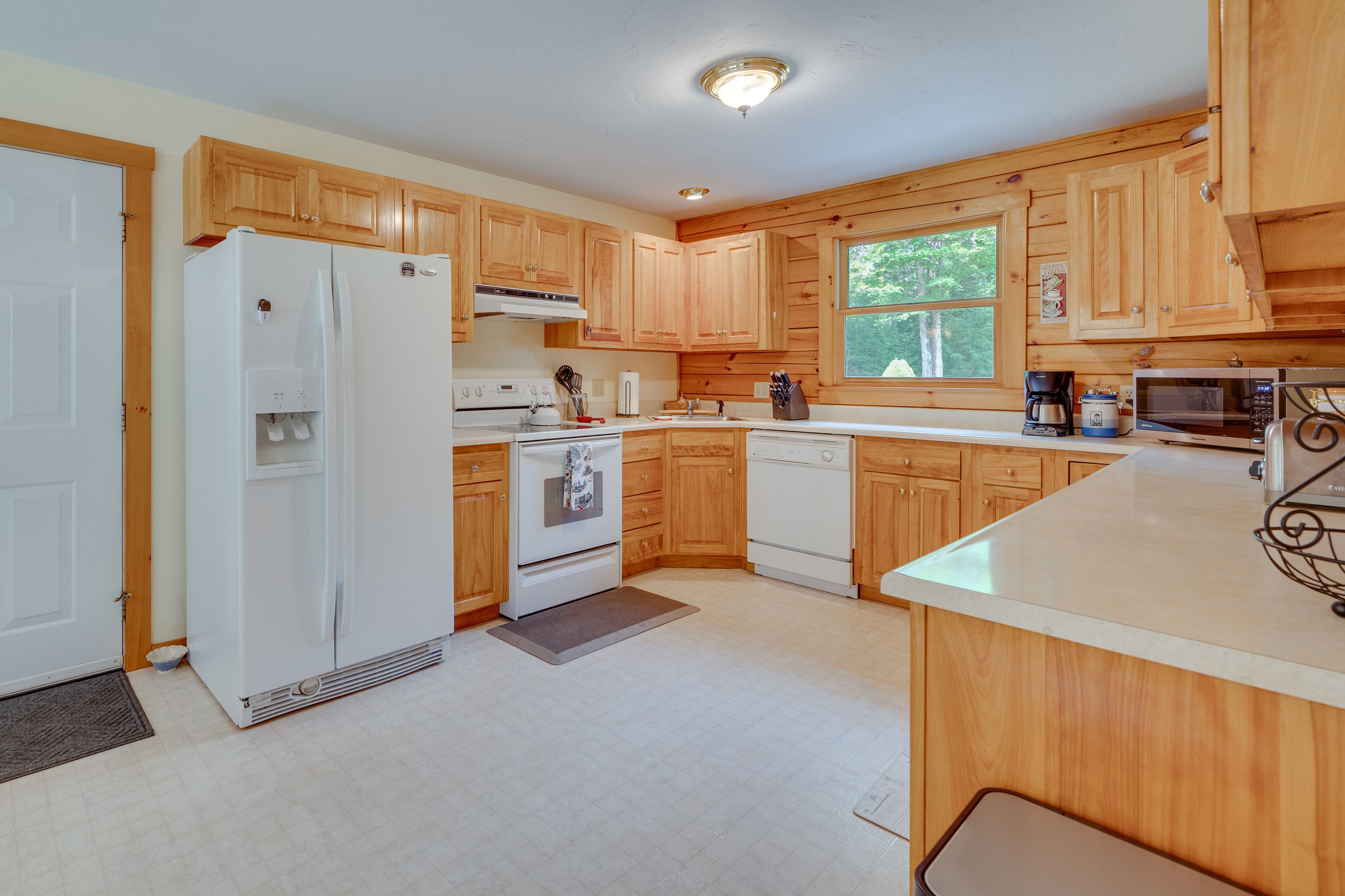 Kitchen | Cooking Basics Supplied