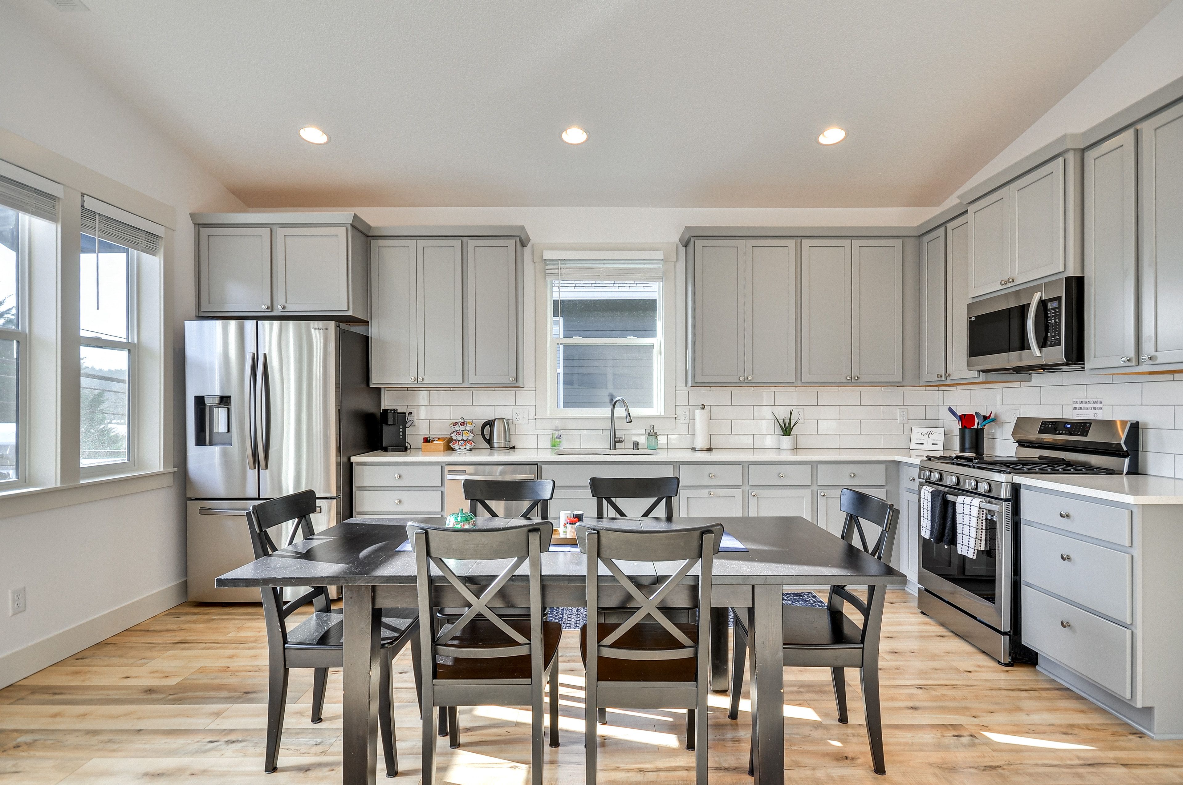 Kitchen | Equipped w/ Cooking Basics