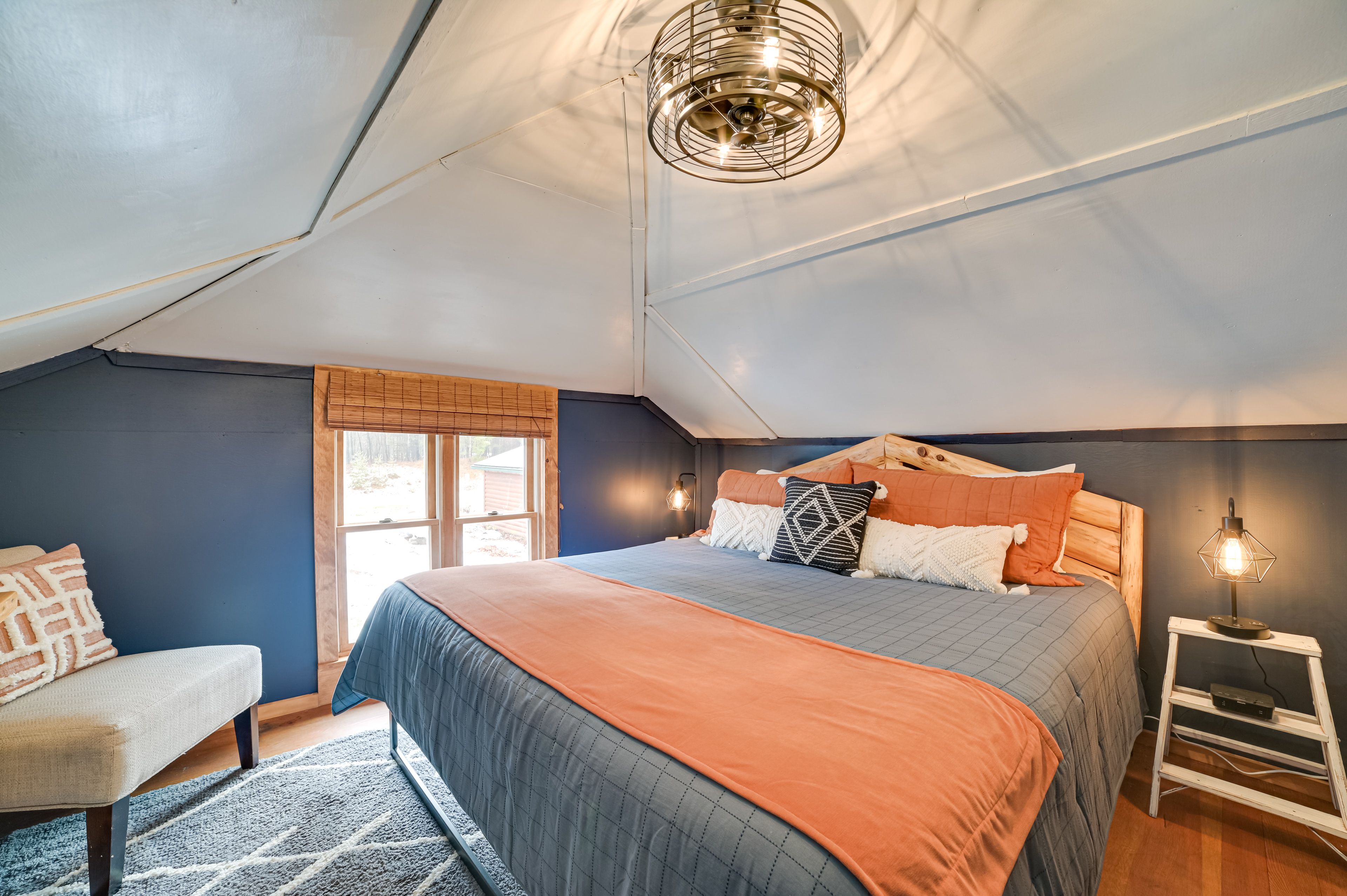 Bedroom 3 | Upper Level | King Bed