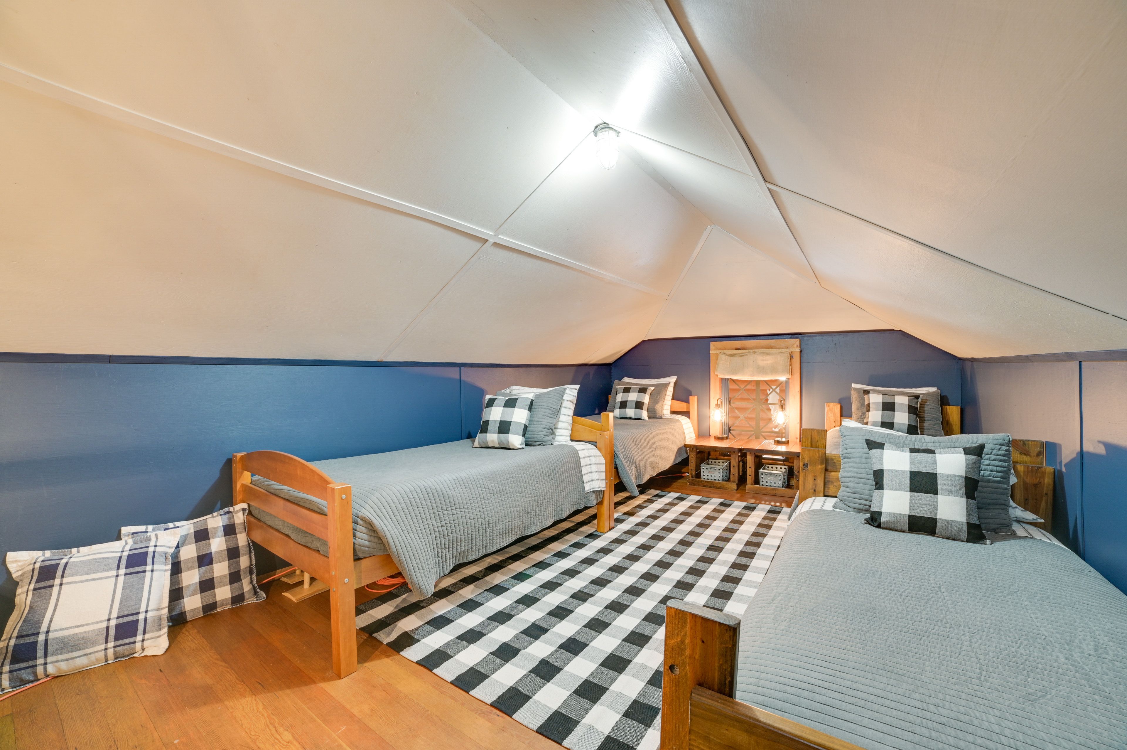 Bedroom 4 | 4 Twin Beds | Upper Level