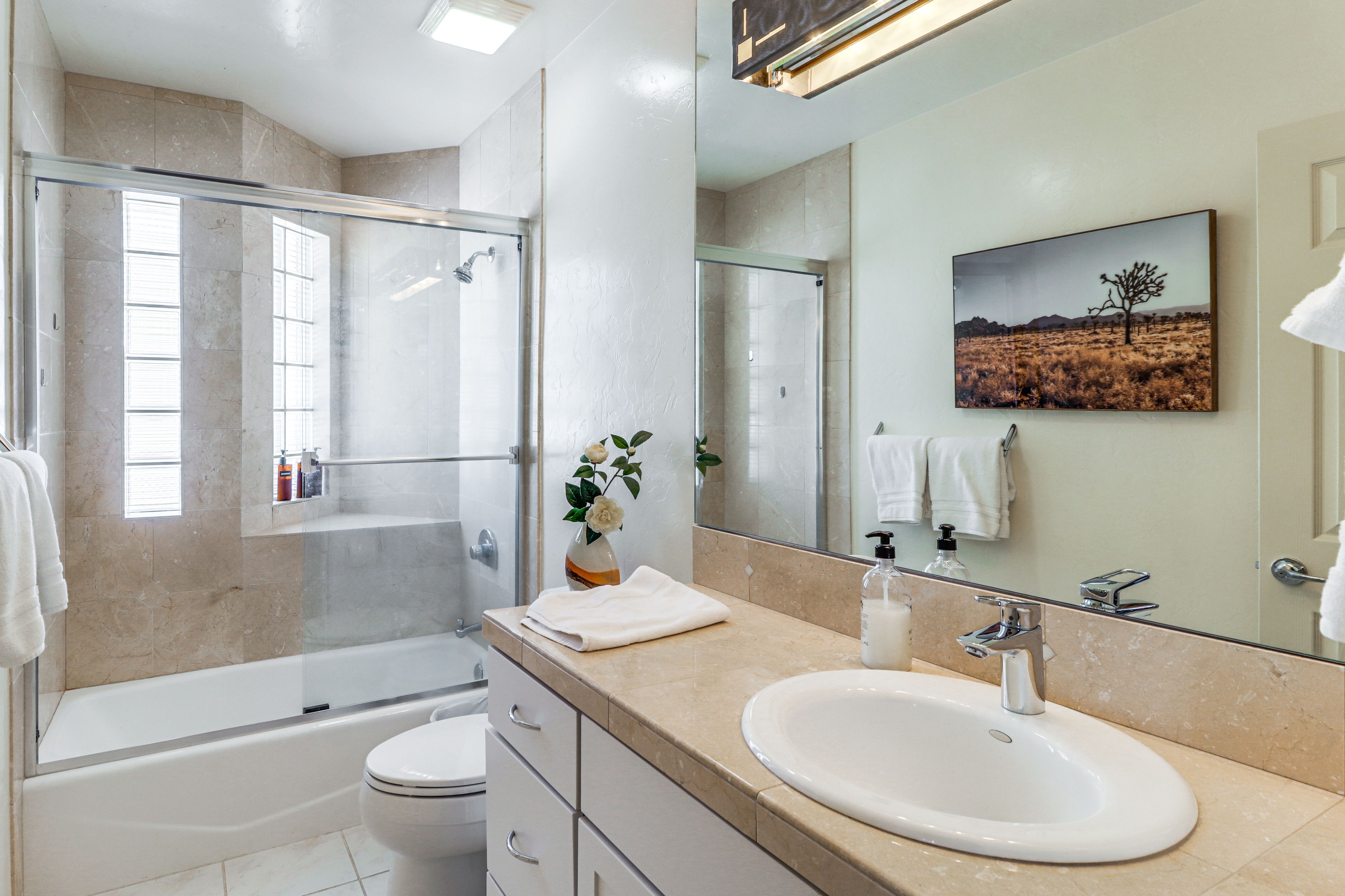 Full Bathroom