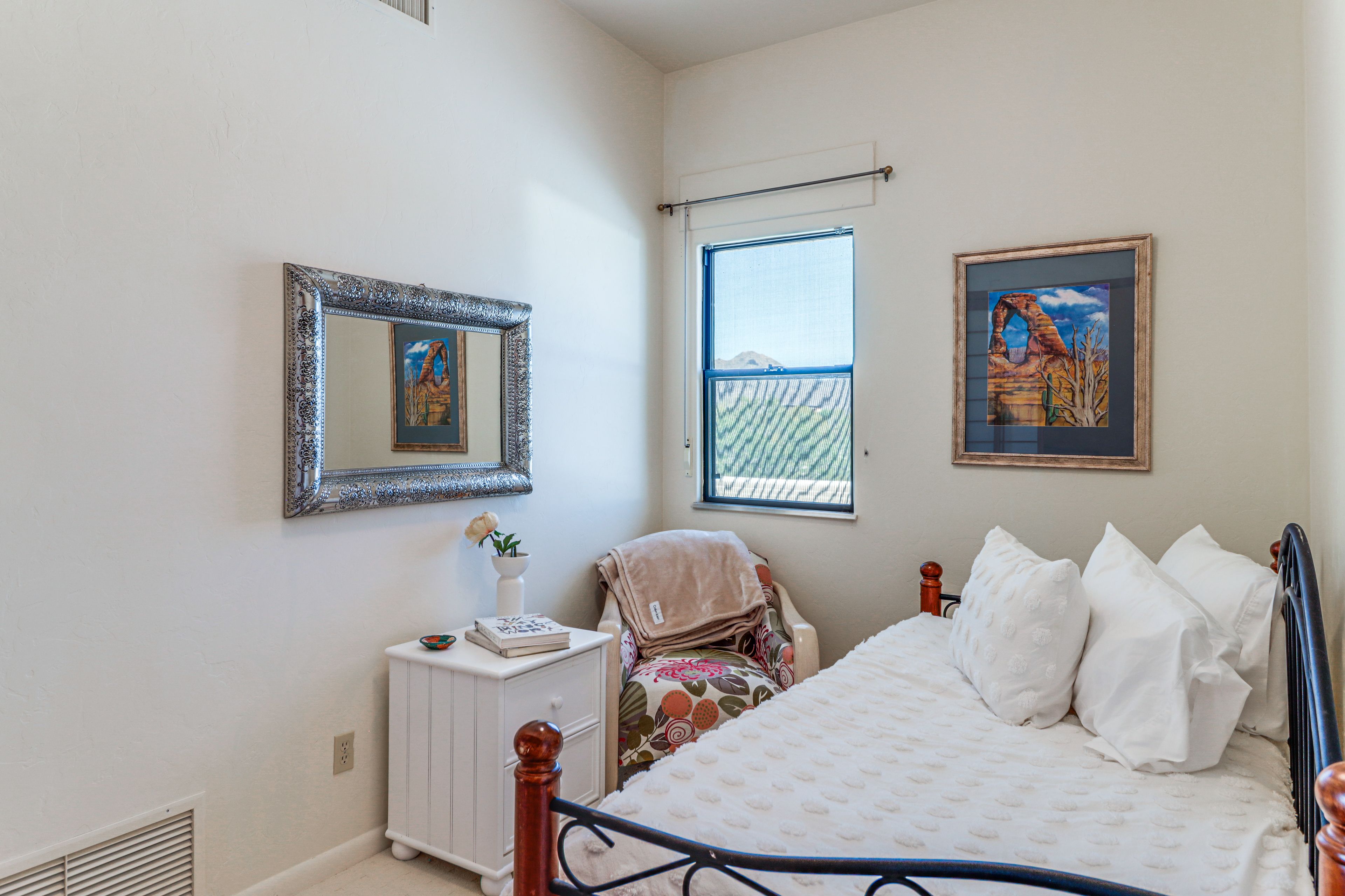 Bedroom 5 | Twin Daybed
