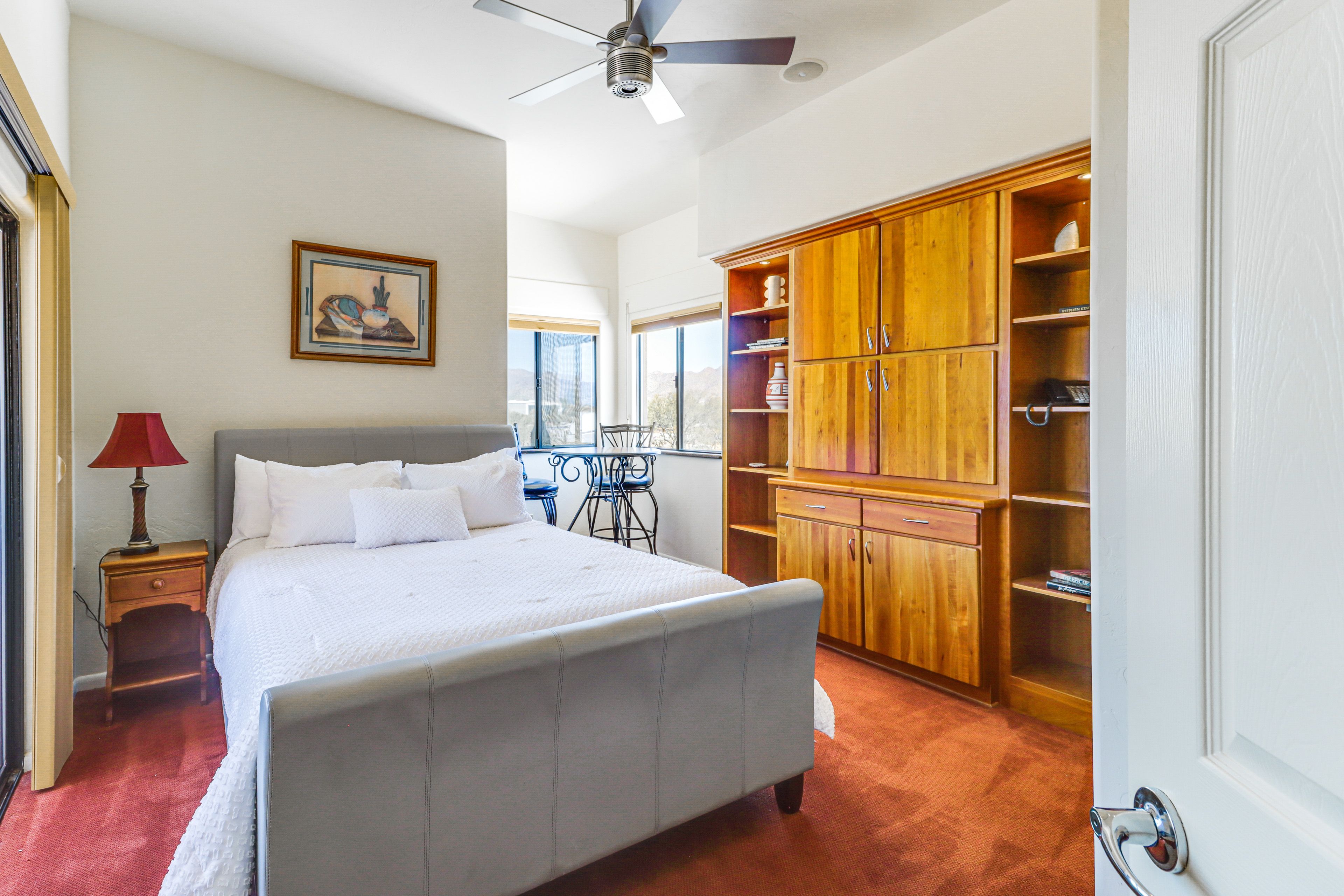 Bedroom 3 | Queen Bed