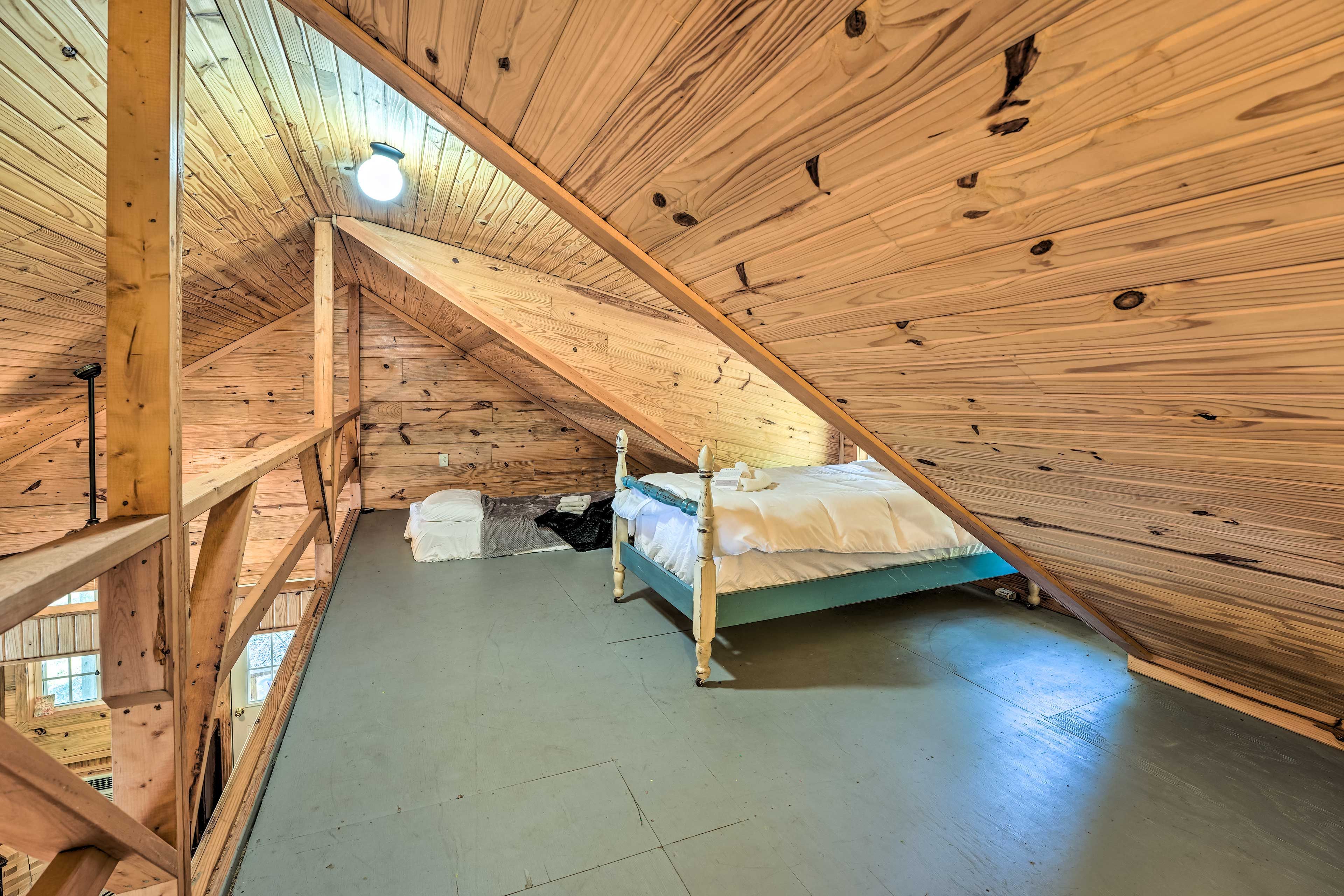 Loft | Twin Bed | Twin Floor Mattress