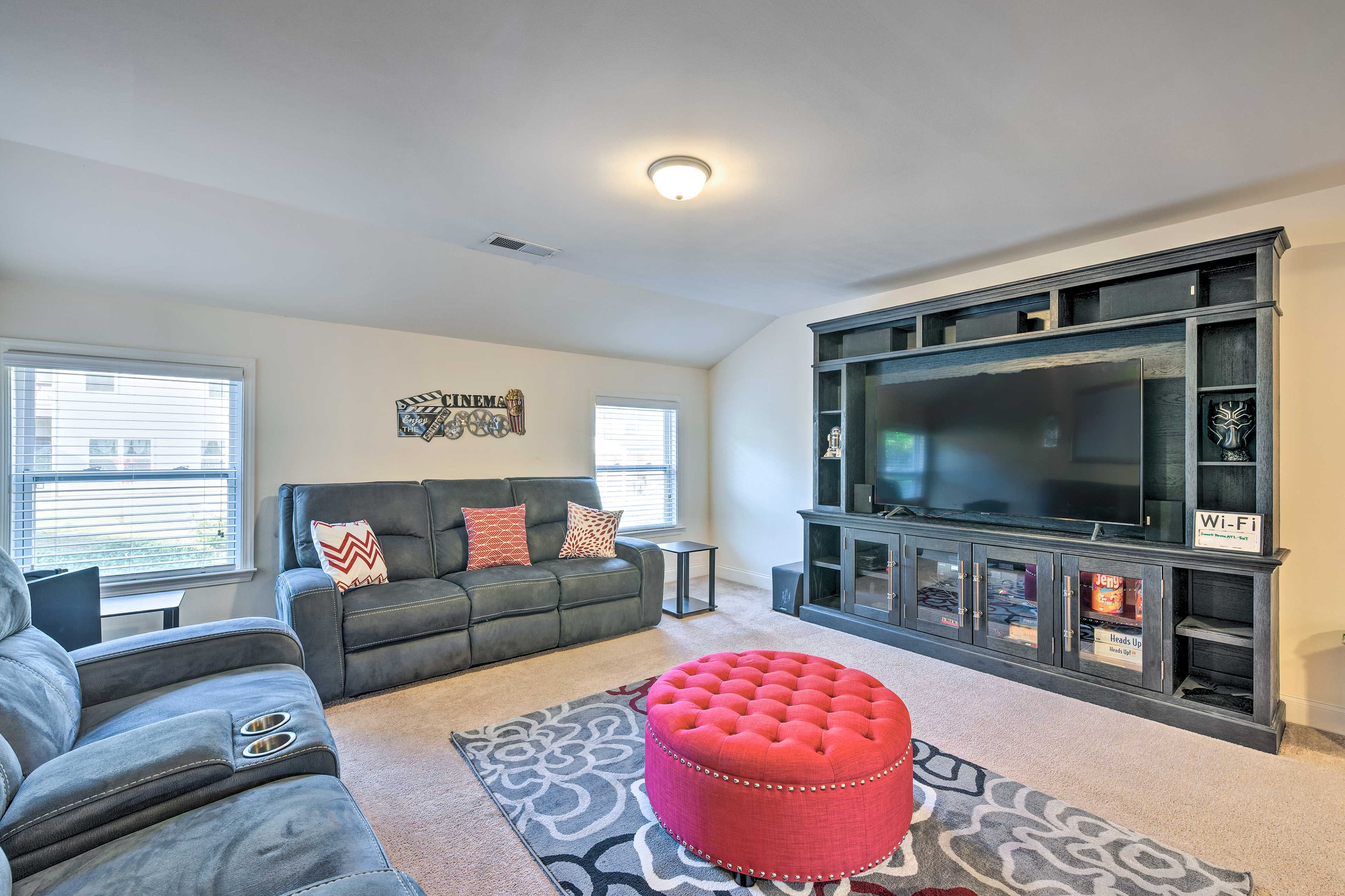 Media Room | Smart TV | Board Games | Home Theatre System
