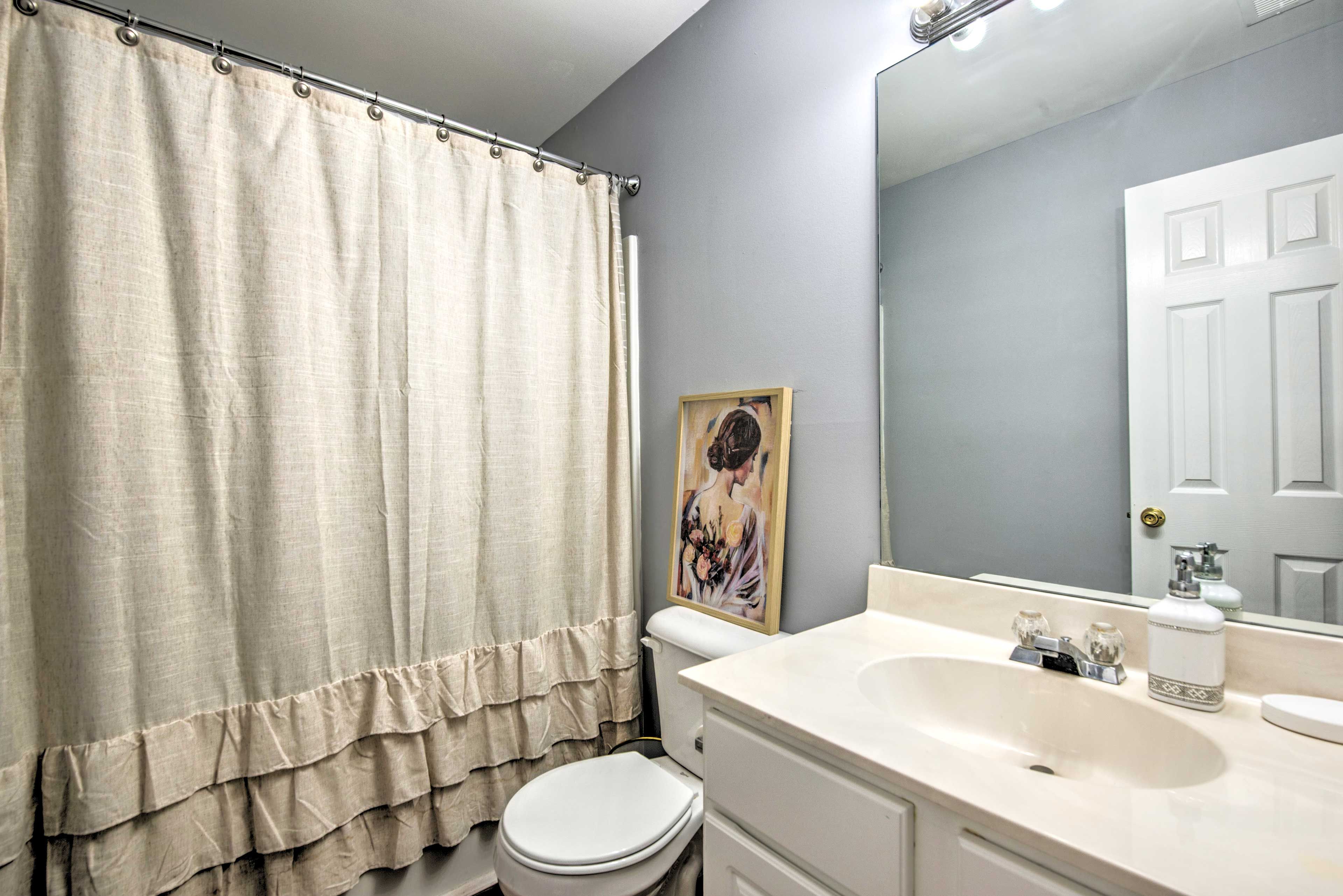 Full Bathroom