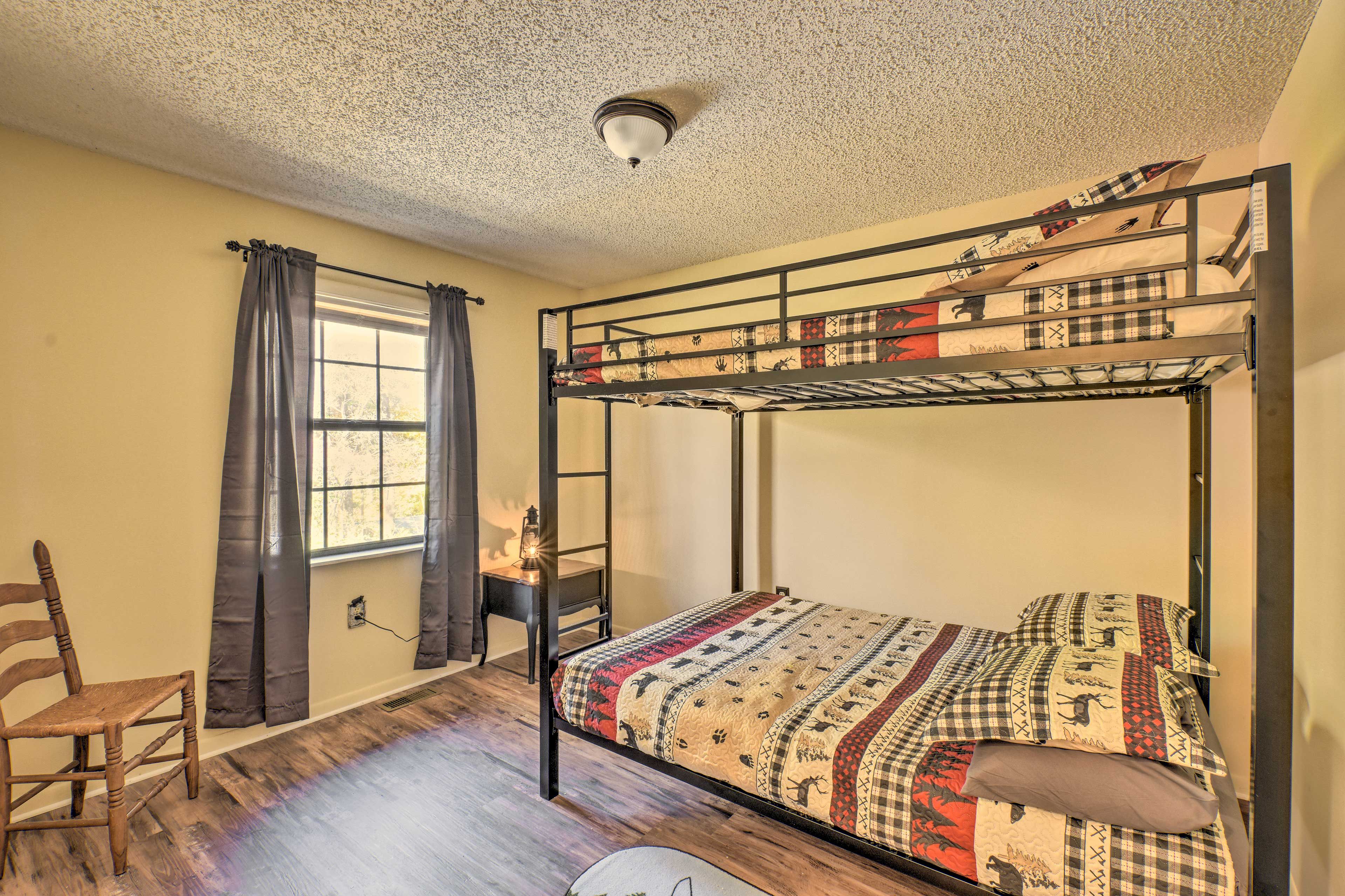 Bedroom 3 | Full Bunk Bed
