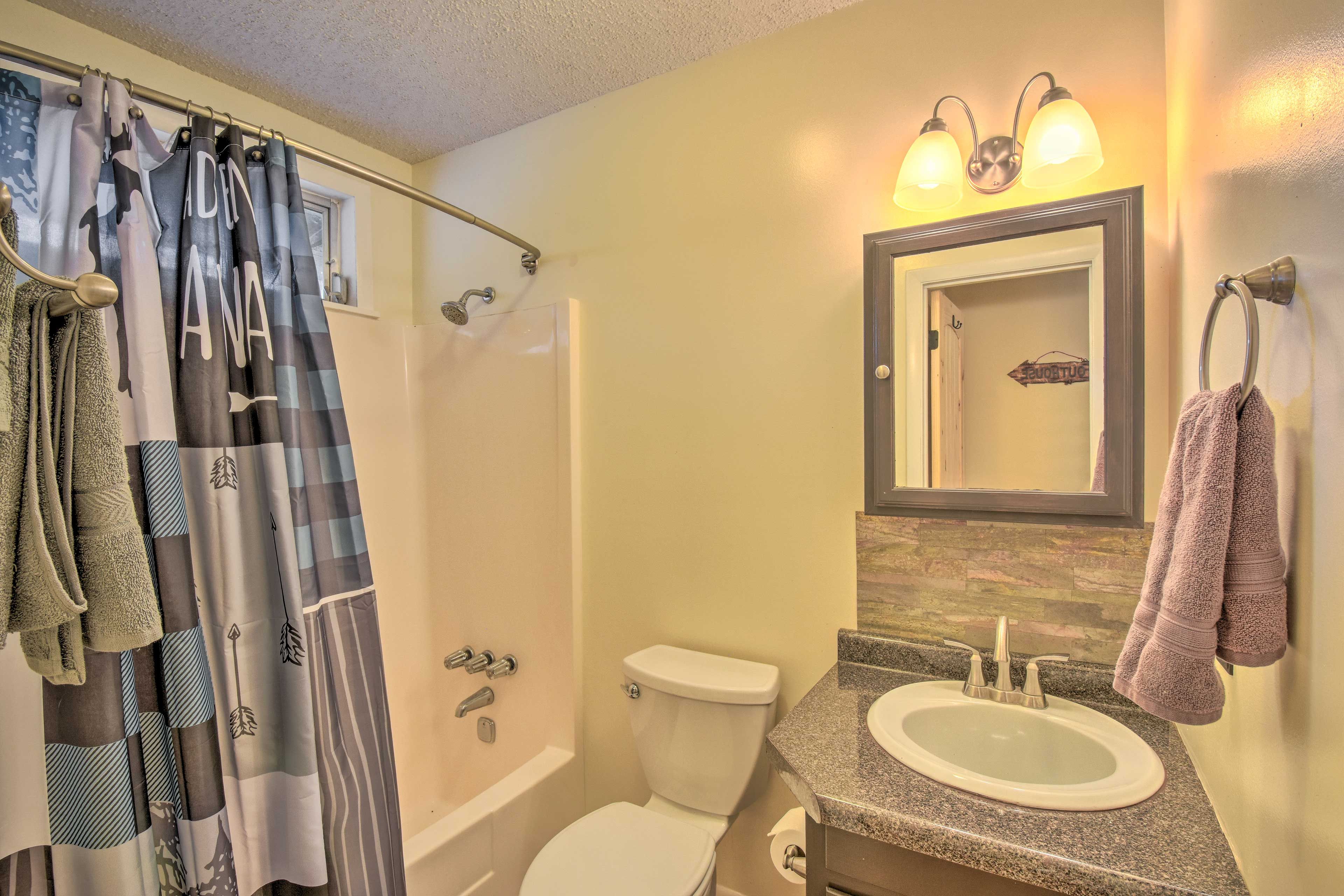 Full Bathroom