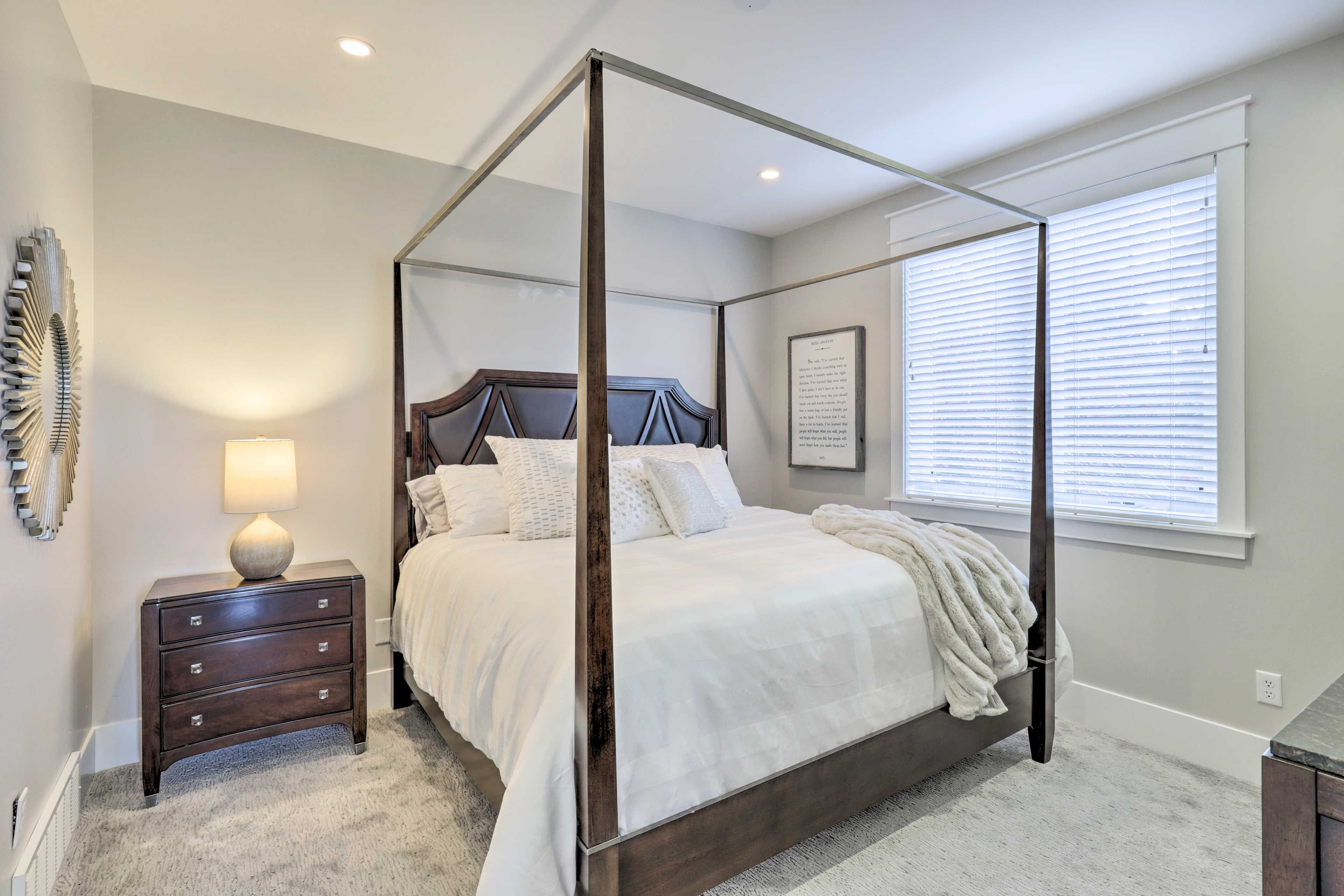 Bedroom 3 | King Bed | 2nd Floor