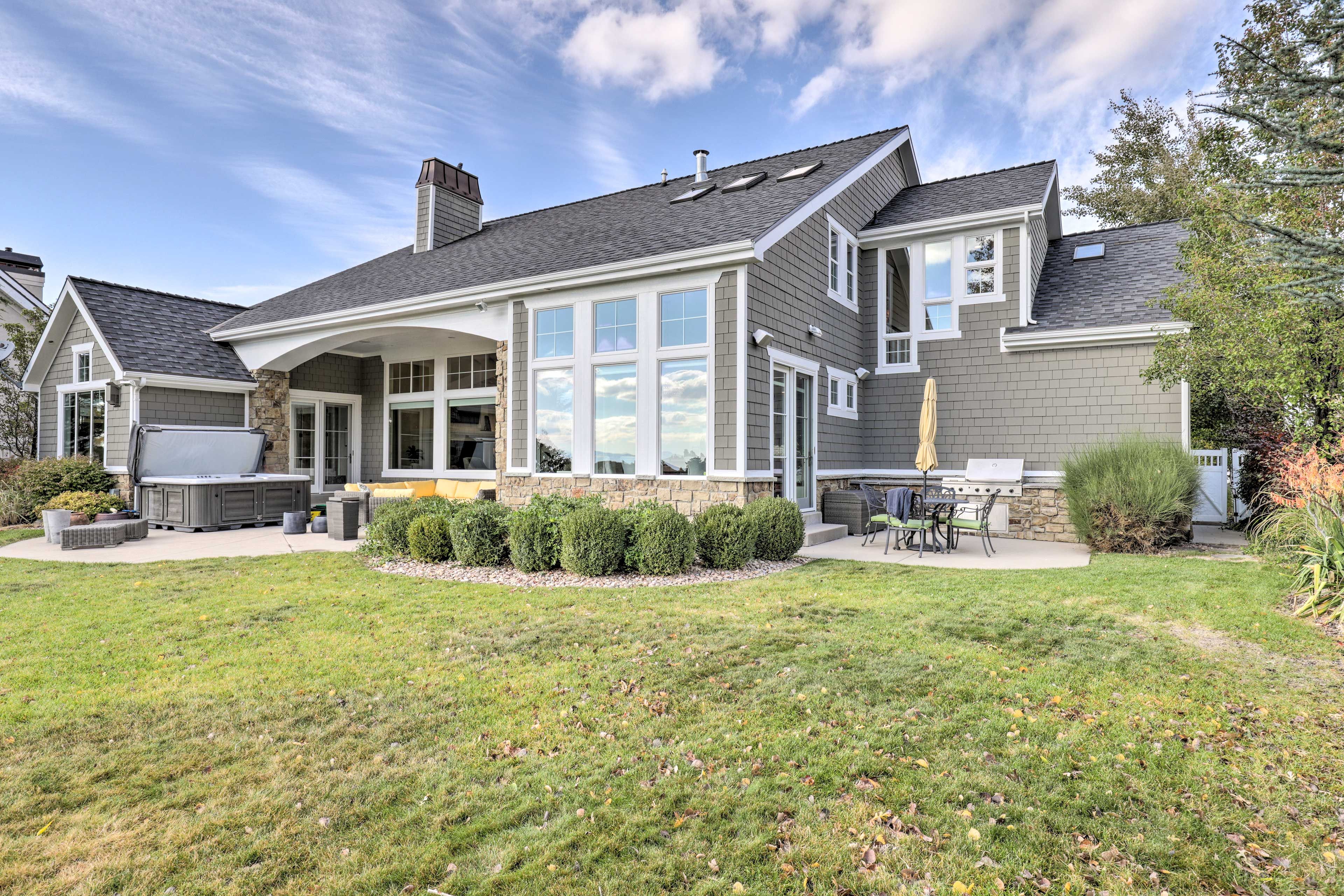 Patio | Hot Tub | Gas Grill | Mountain Views