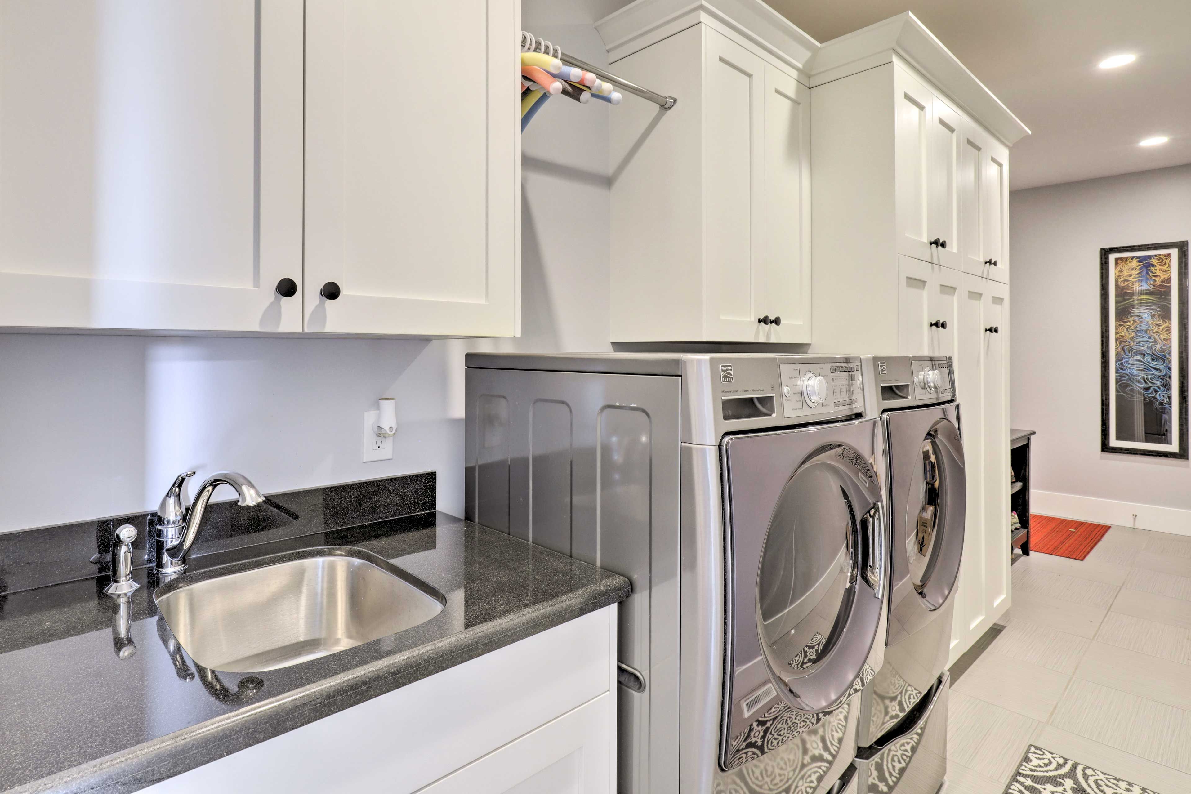 Washer & Dryer