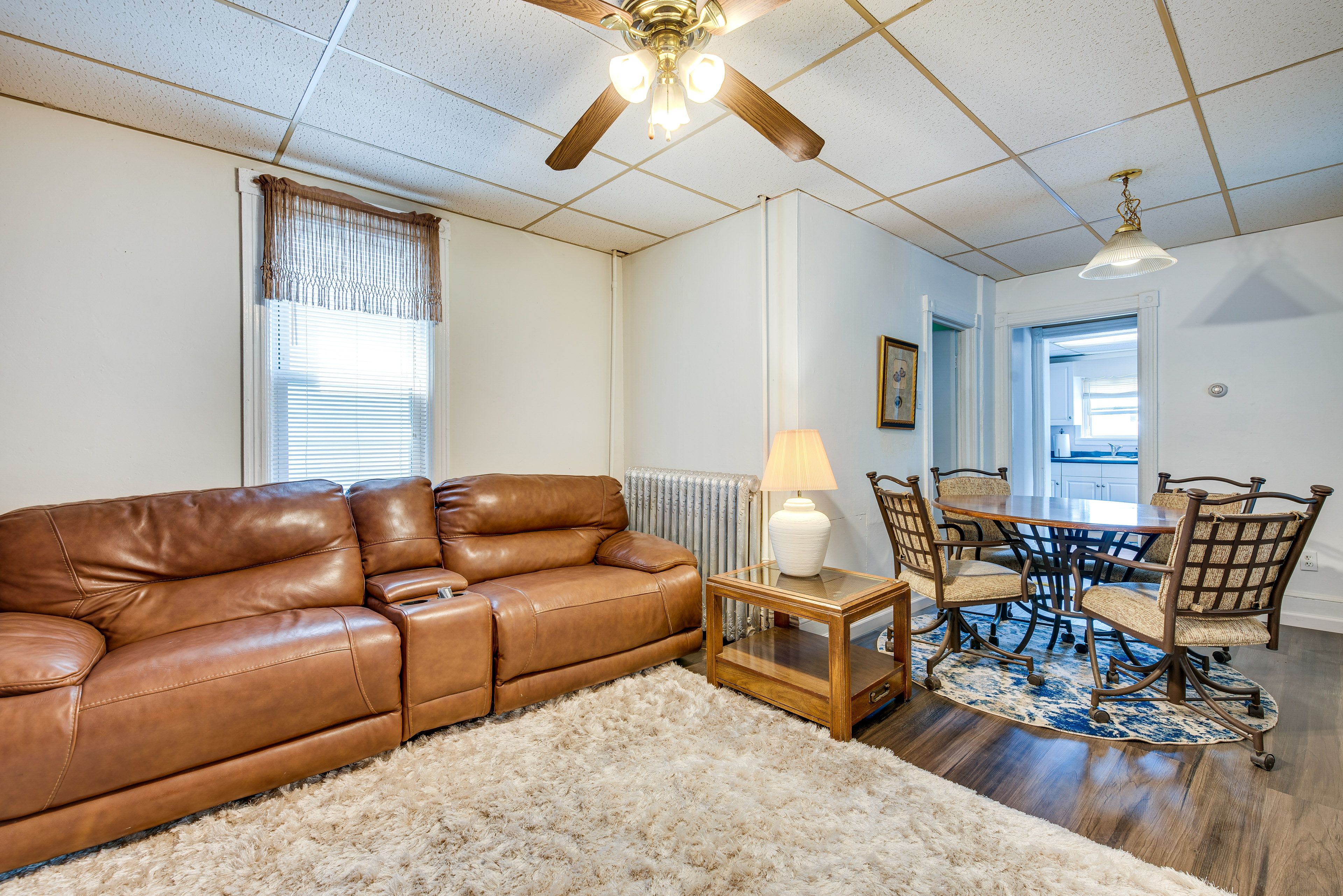 Bath Vacation Rental | 2BR | 1BA | 750 Sq Ft | Access Only By Stairs