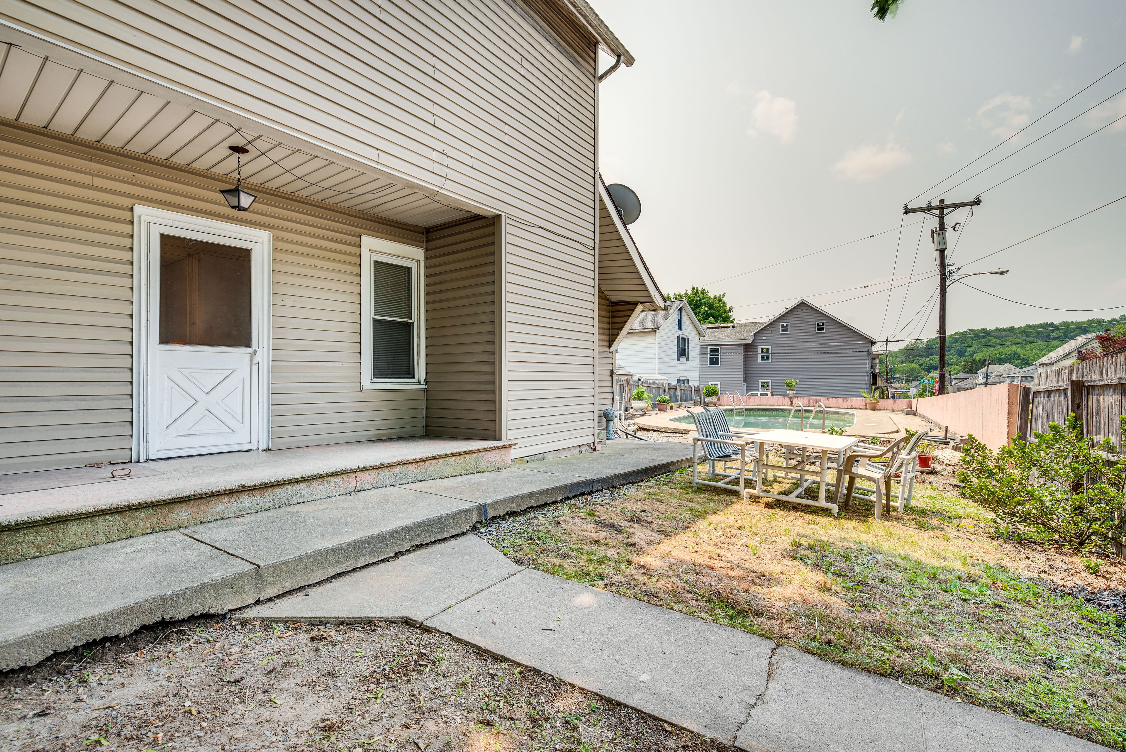 Unit Exterior