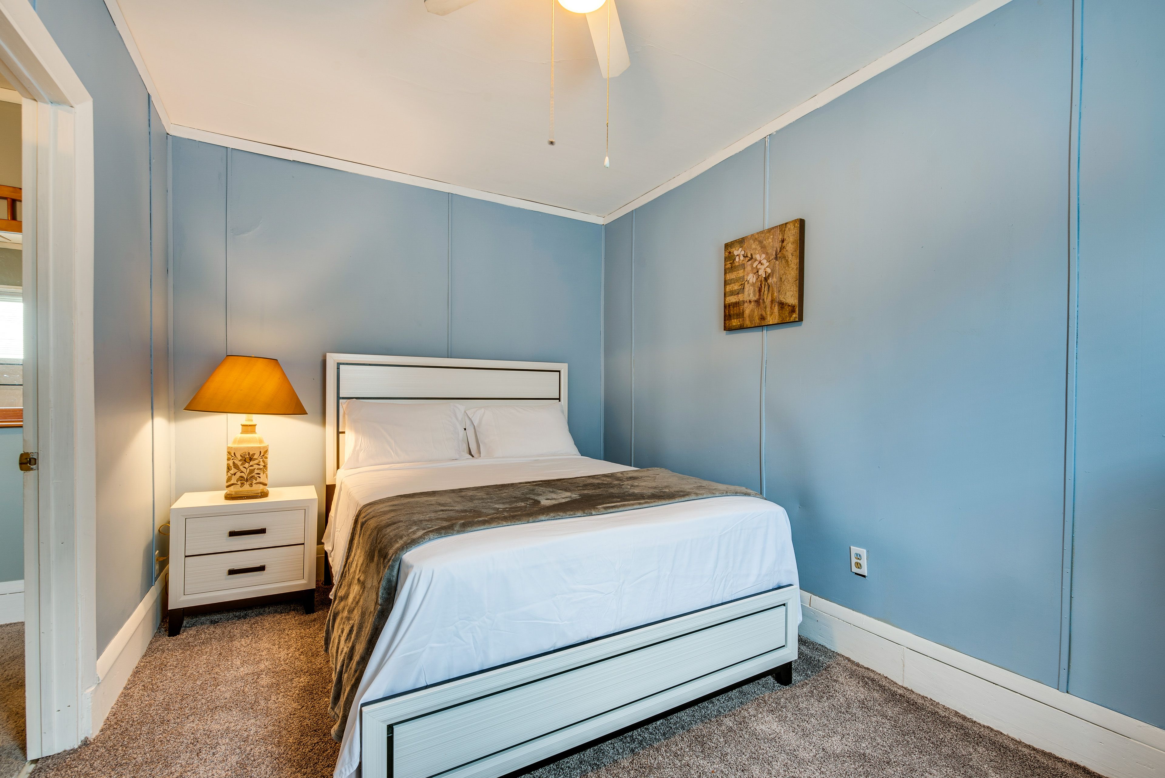 Bedroom 1 | Queen Bed | Linens Provided