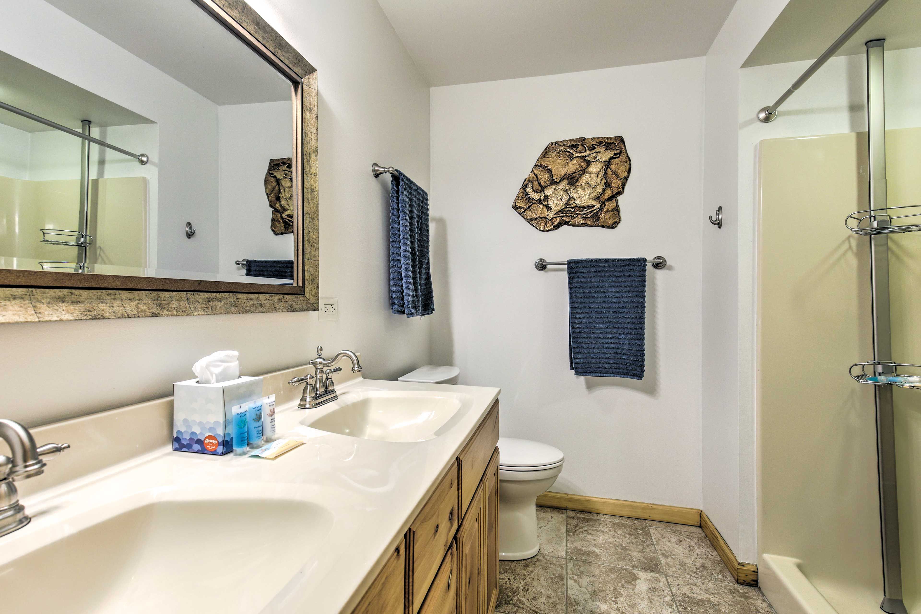 Full Bathroom | Hair Dryers