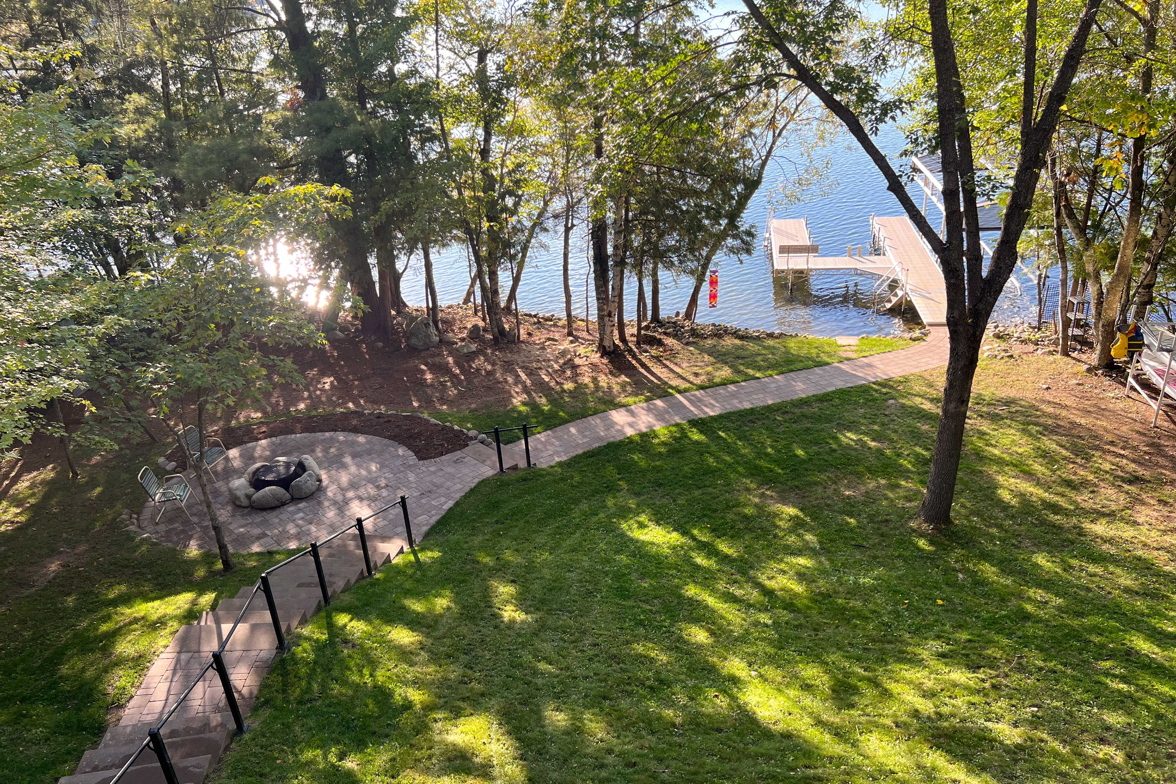 Backyard | Fire Pit | Direct Lake Access | Cornhole Game Set