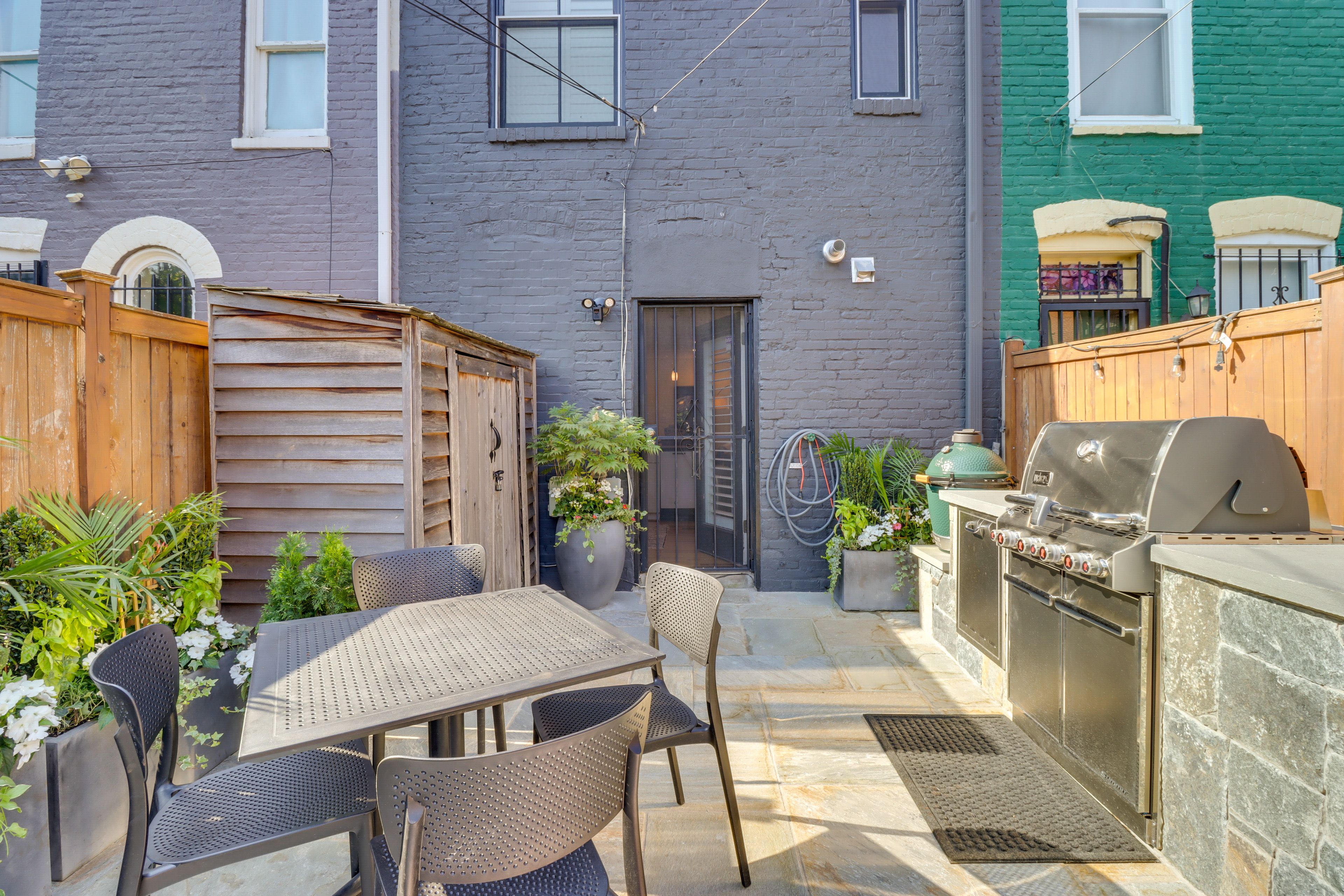 Private Patio | Dining & Lounge Areas | Outdoor Kitchen