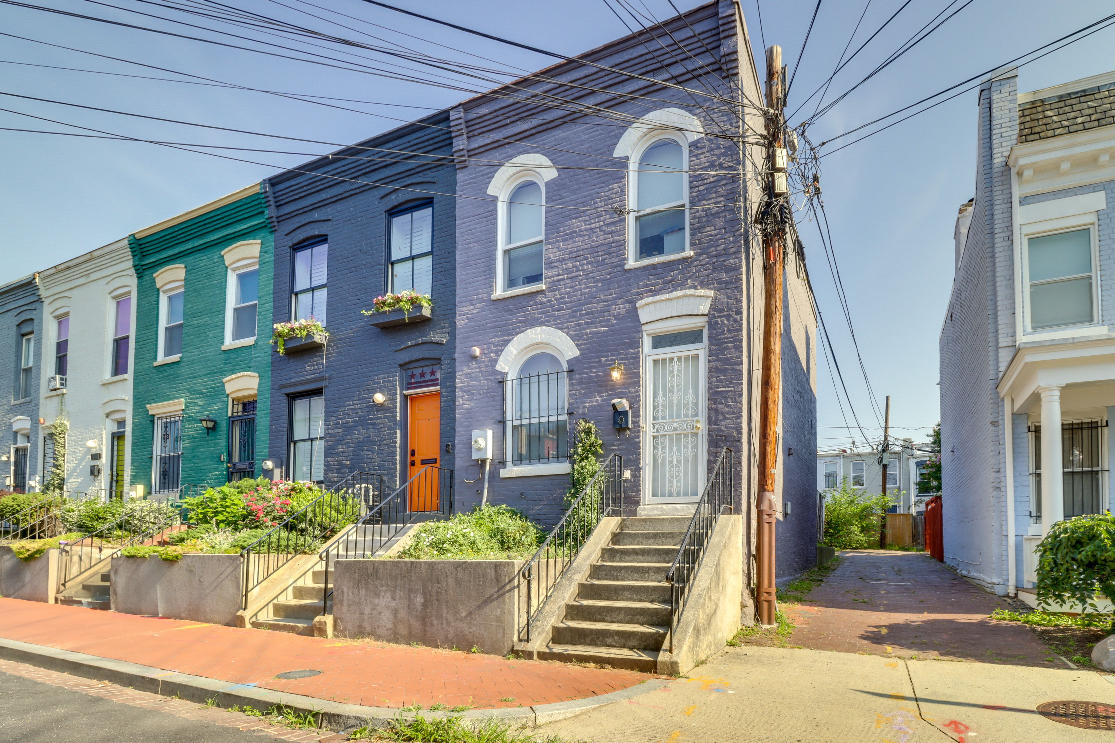 Front Exterior | 2-Story Home