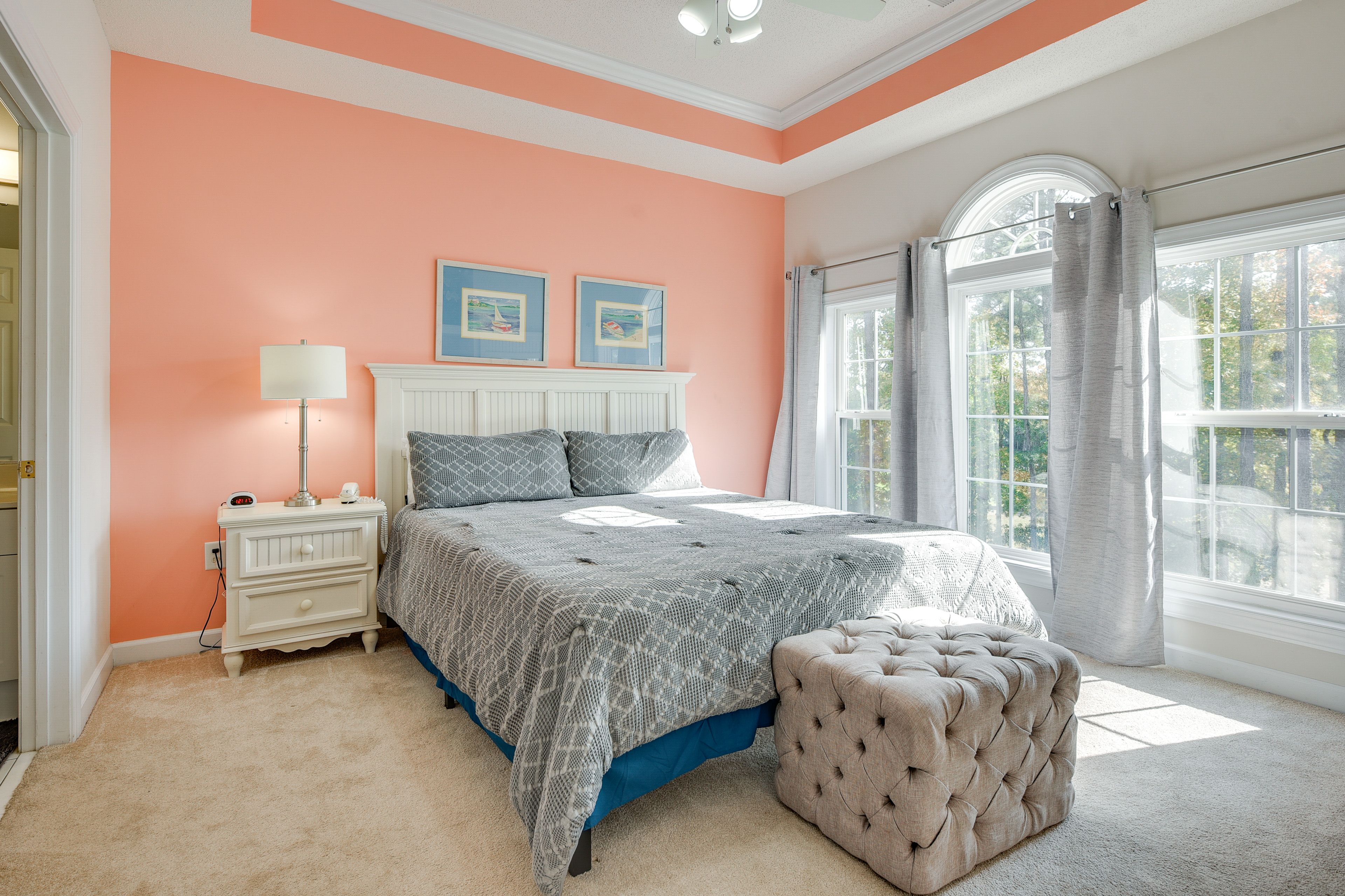 Bedroom 1 | King Bed | Smart TV | Linens Provided