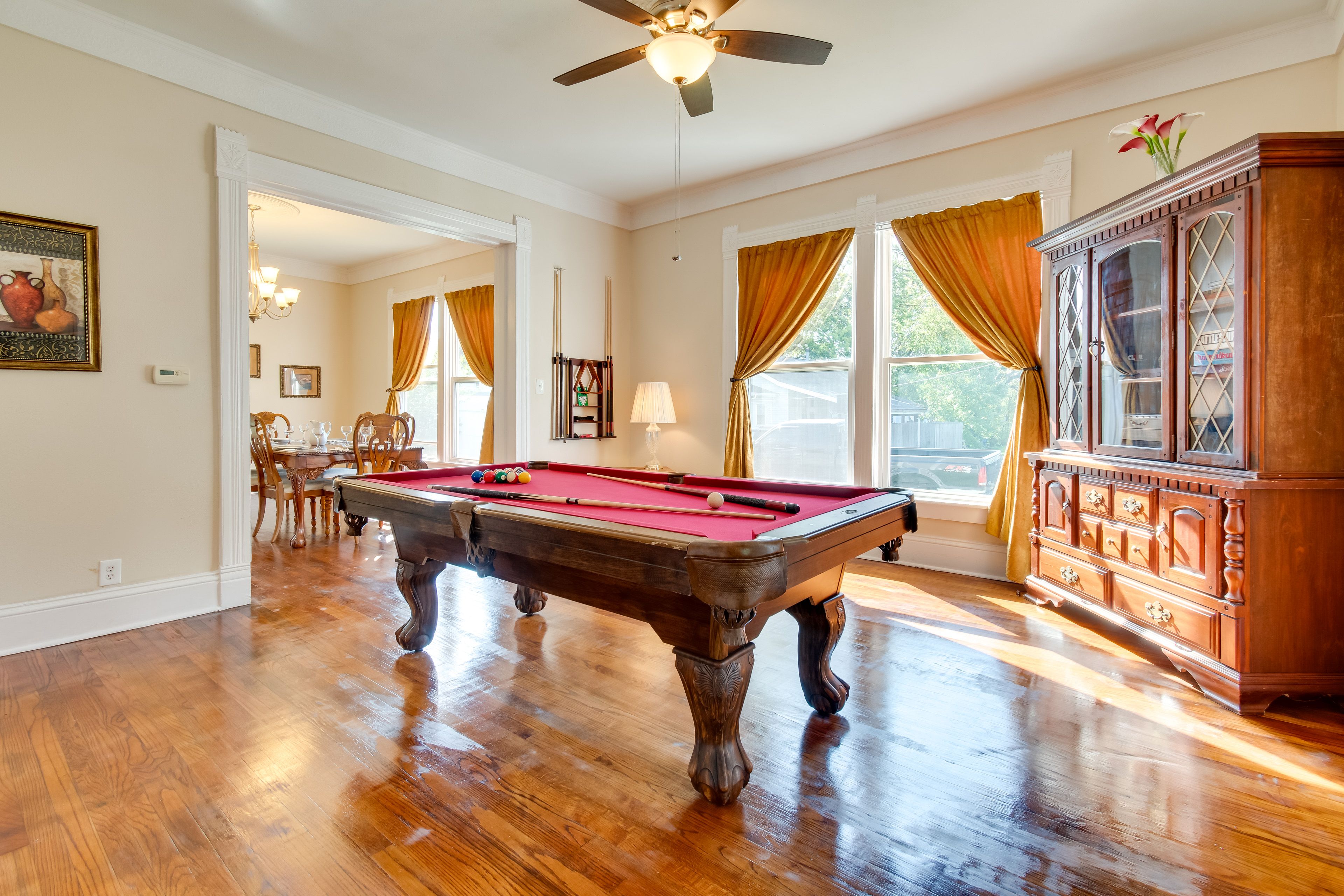 Game Room | Pool Table | Board Games