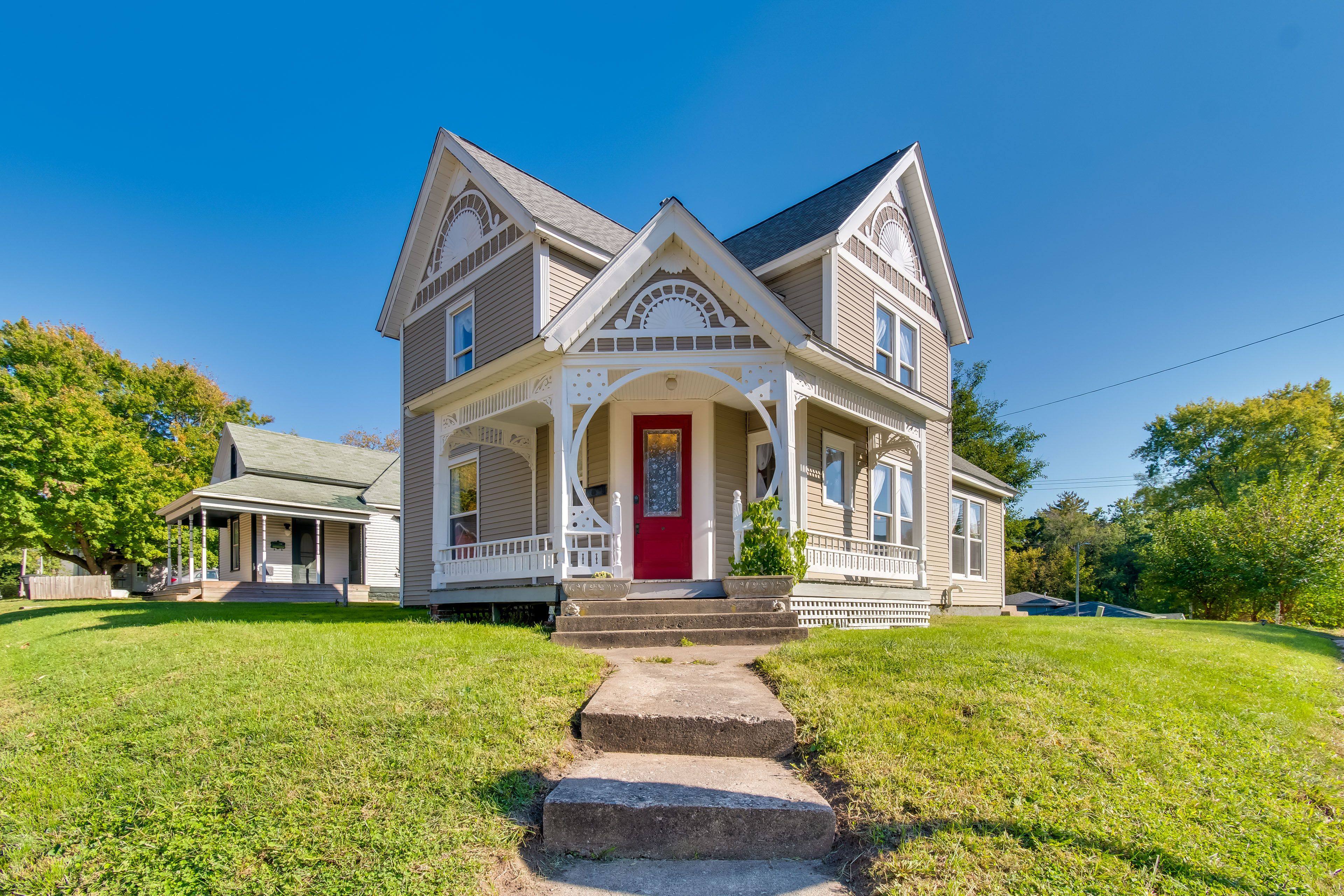 Charleston Vacation Rental | 3BR | 2BA | 2,000 Sq Ft | Access Only By Stairs