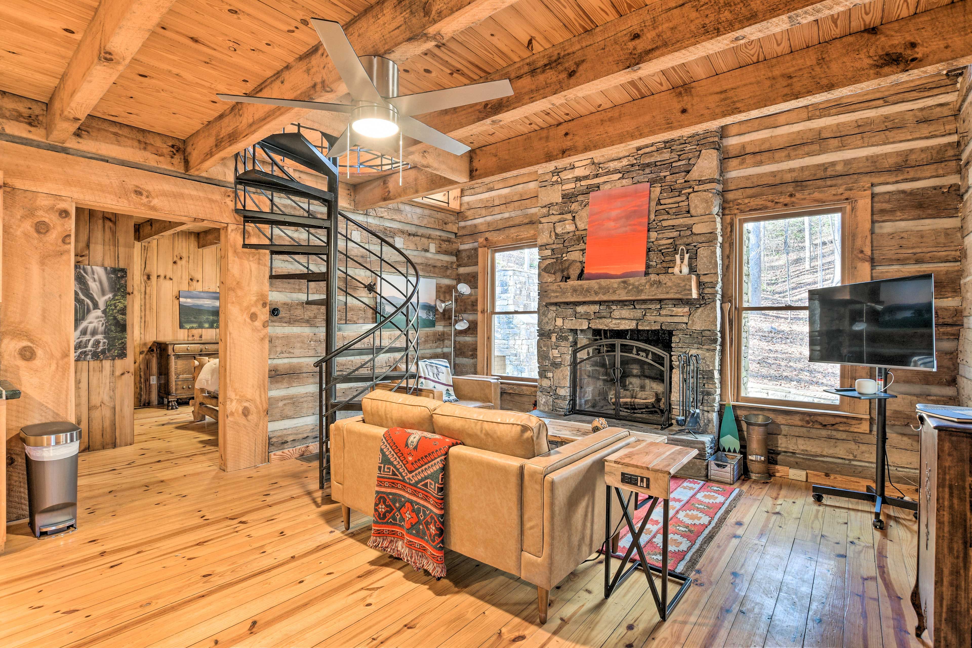 Living Room | Free Fiber WiFi | Renovated Interior