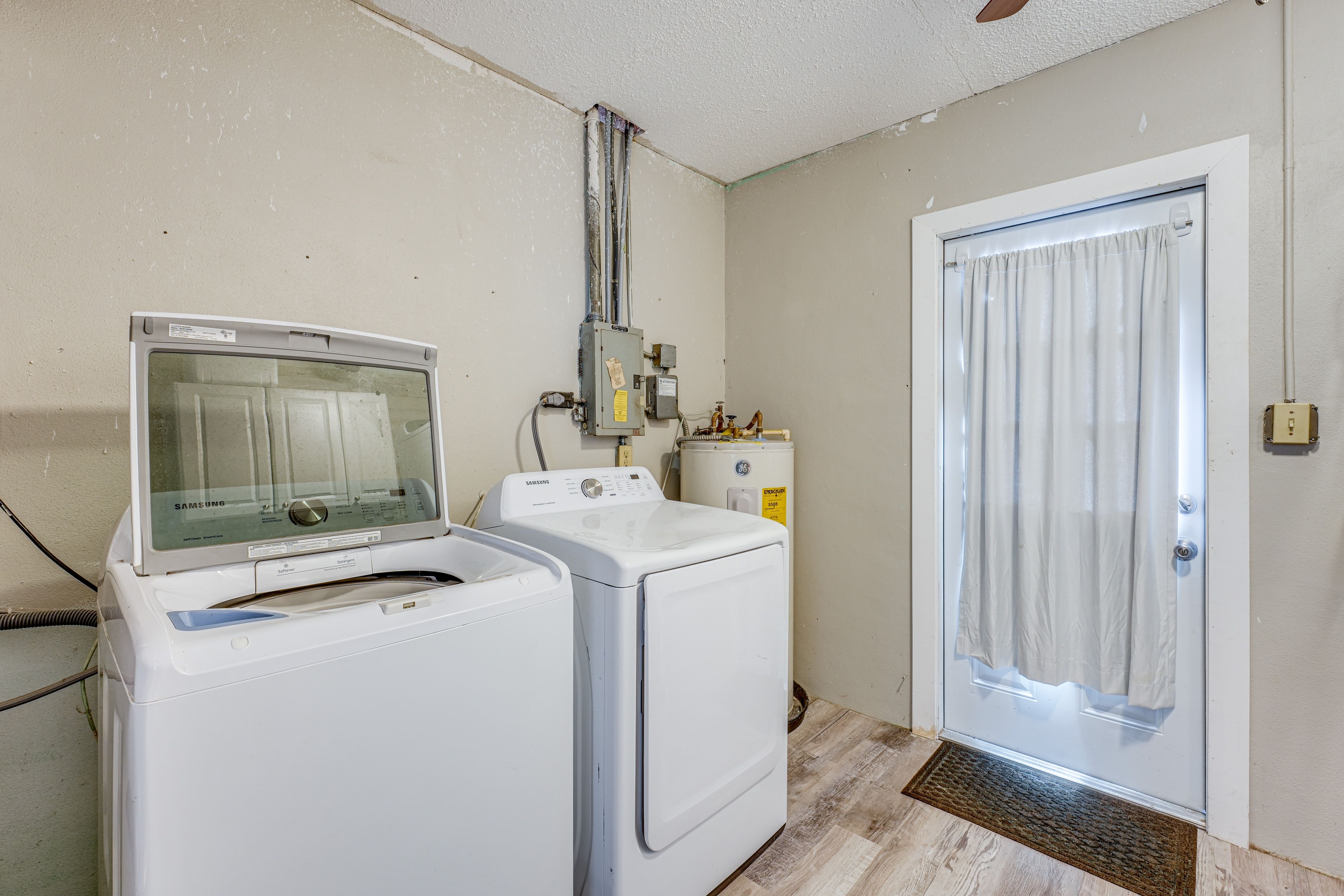 Laundry Room | Washer + Dryer | Iron/Board