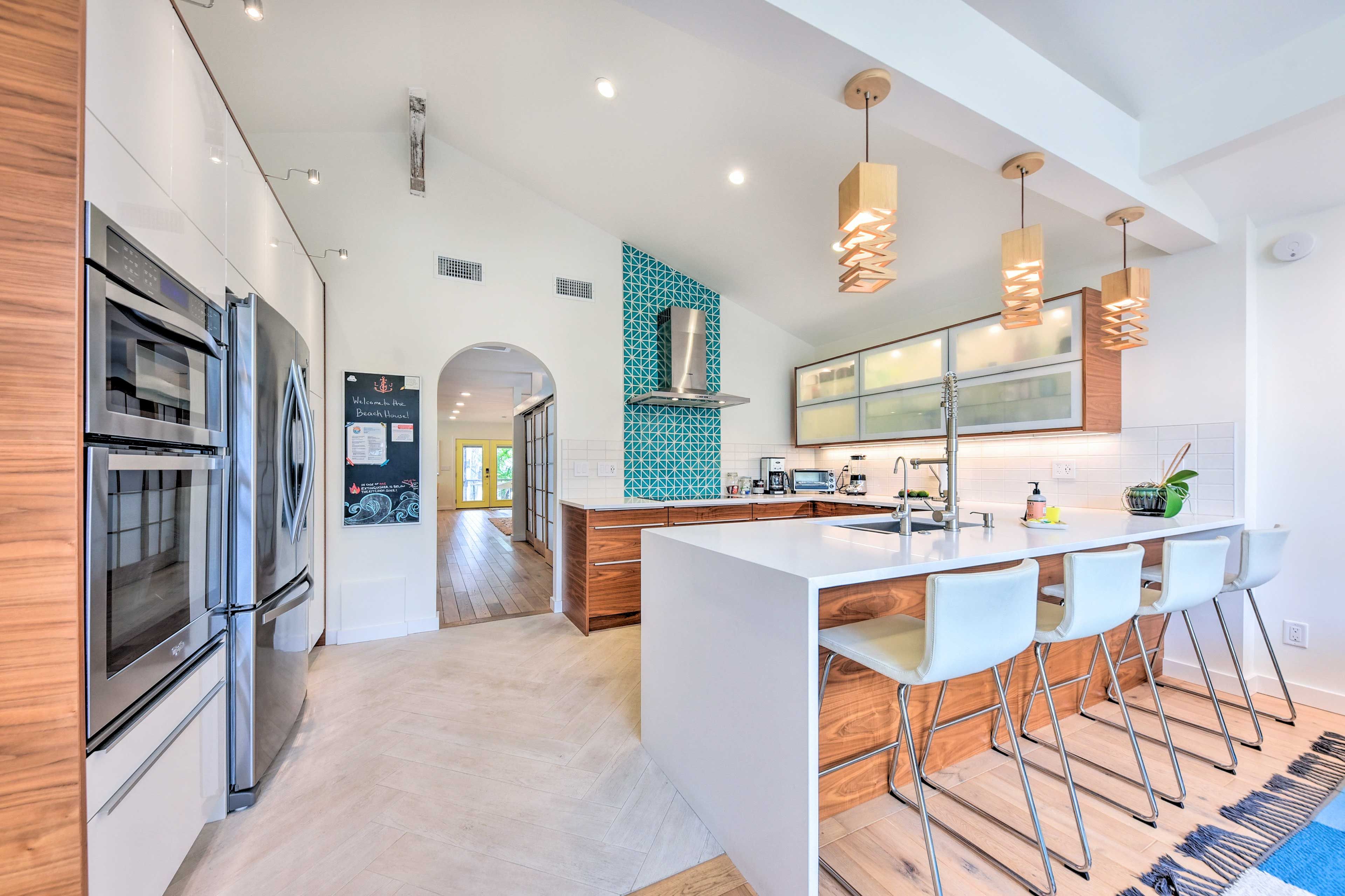 Kitchen | Induction Stovetop | Coffee Maker | Blender | Crockpot | Toaster Oven