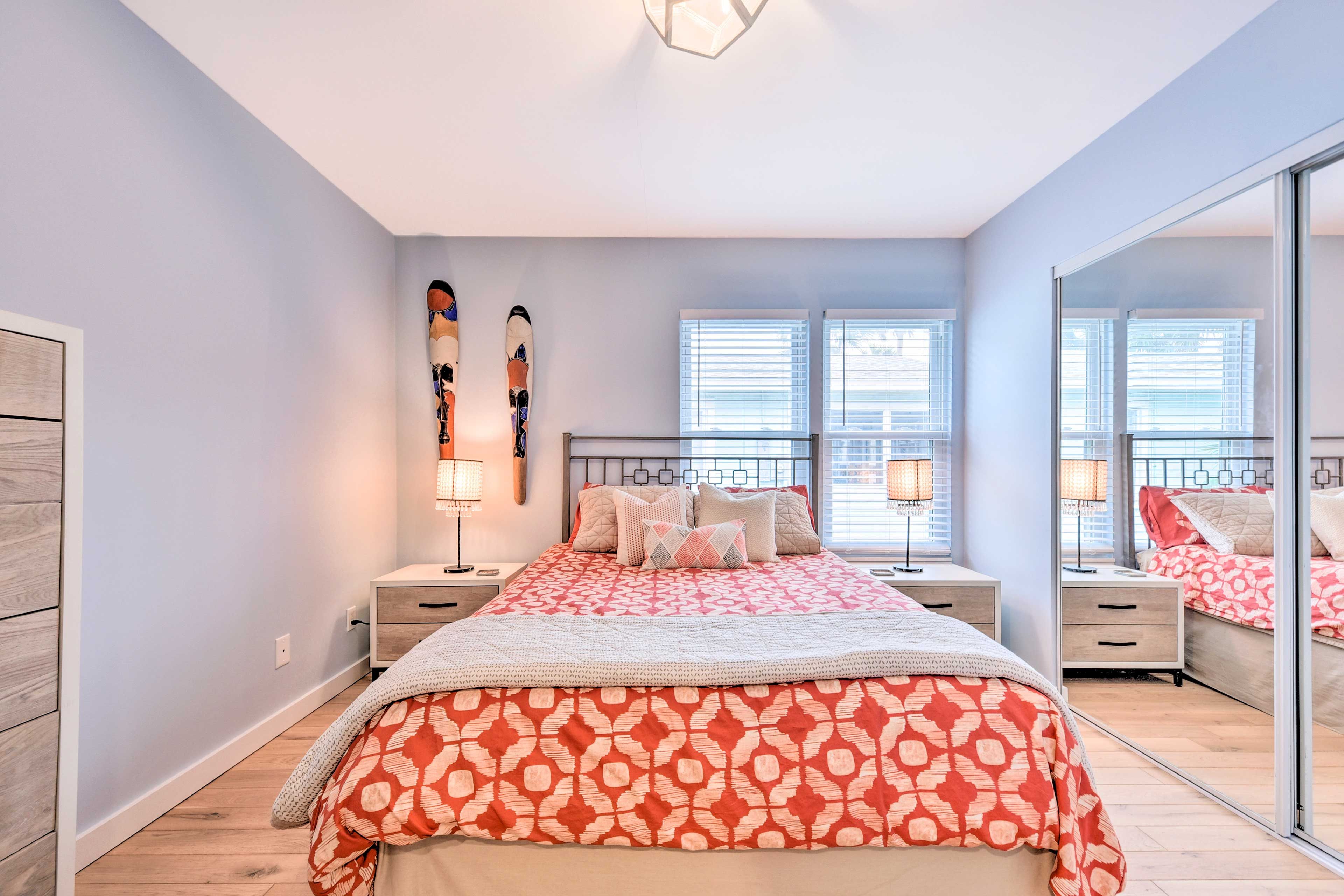 Bedroom 2 | Queen Bed