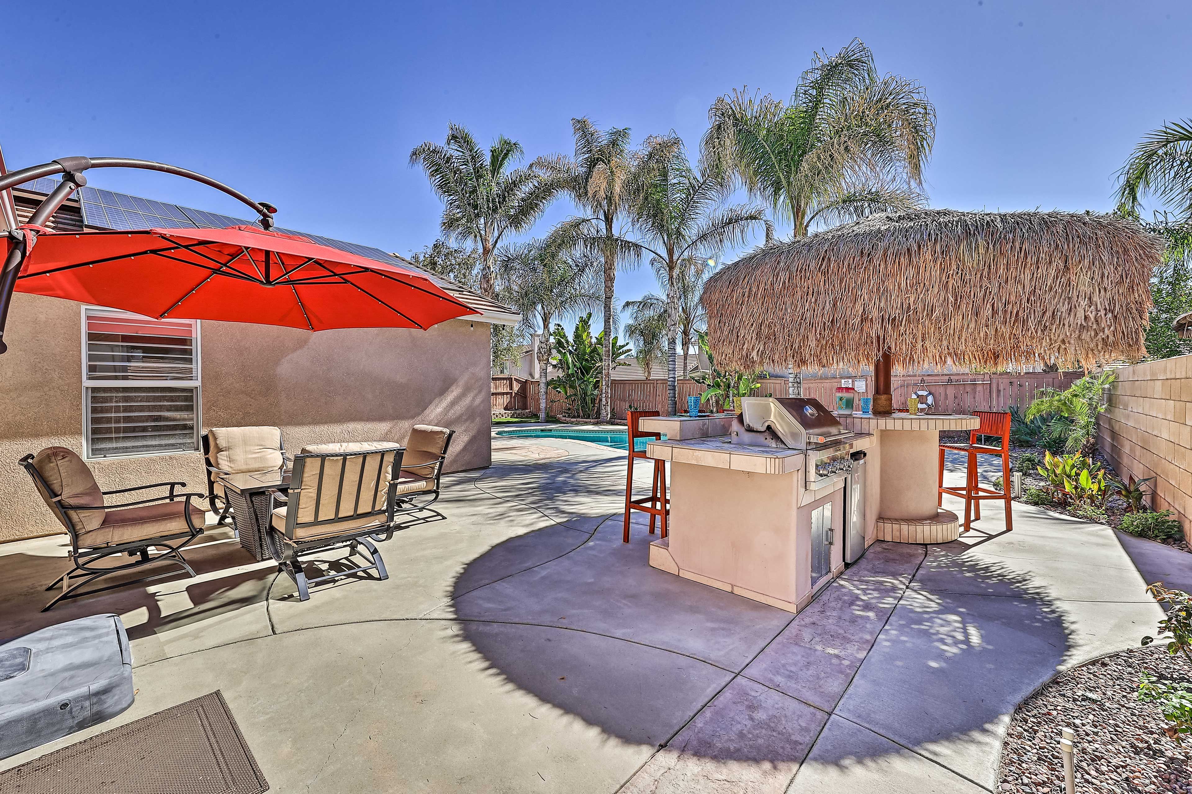 Outdoor Kitchen & Tiki Bar | 5 Exterior Security Cameras (Facing Out)