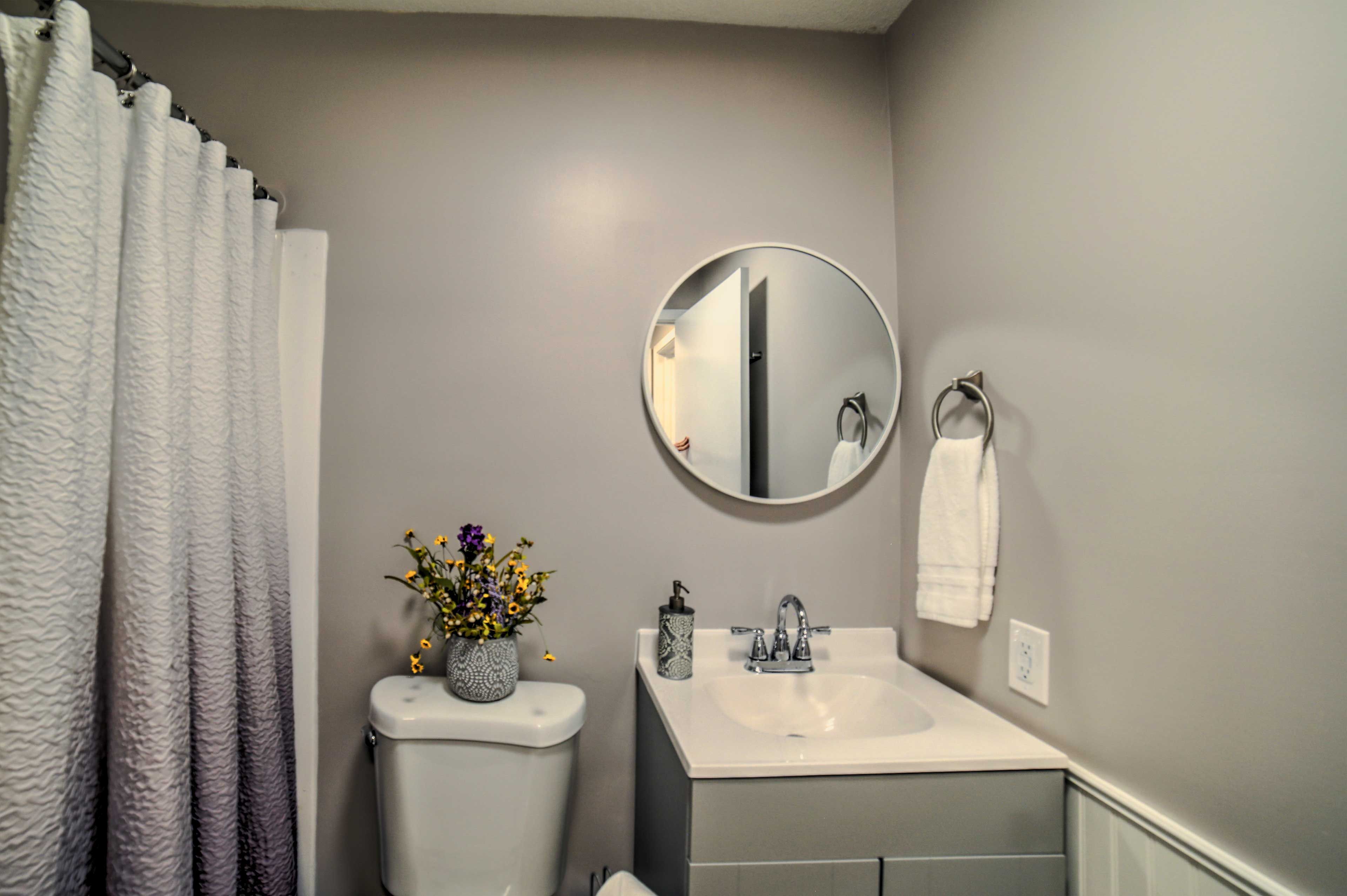 Full Bathroom