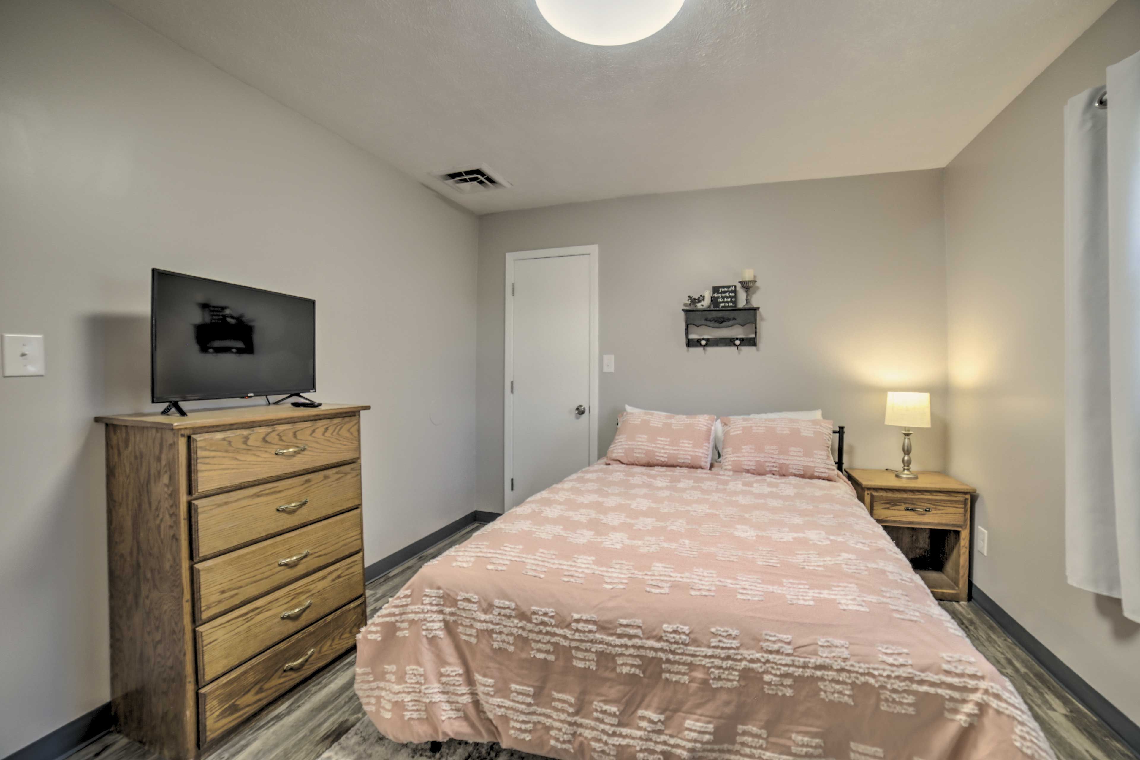 Bedroom 7 | Full Bed