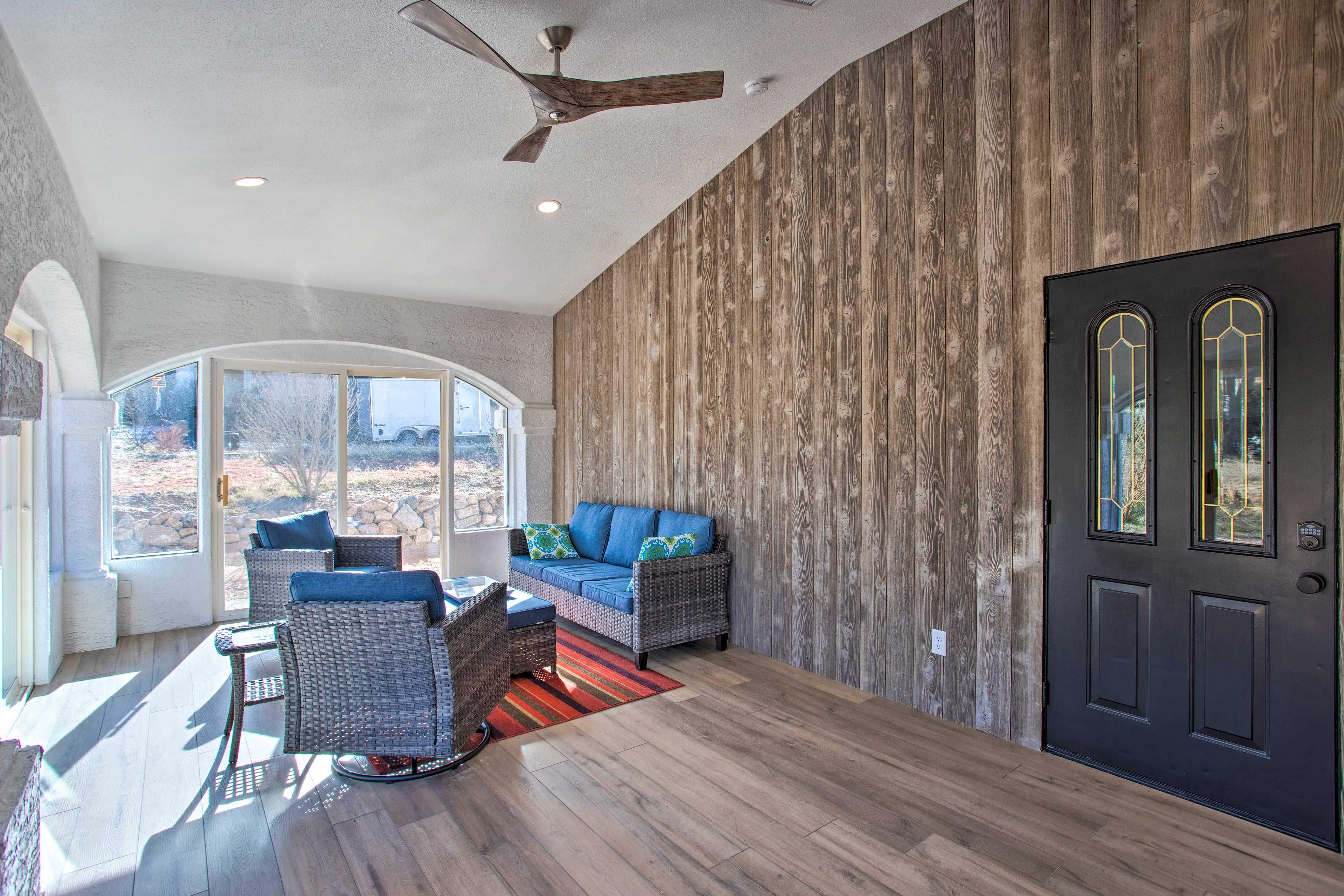 Sunroom | Keyless Entry
