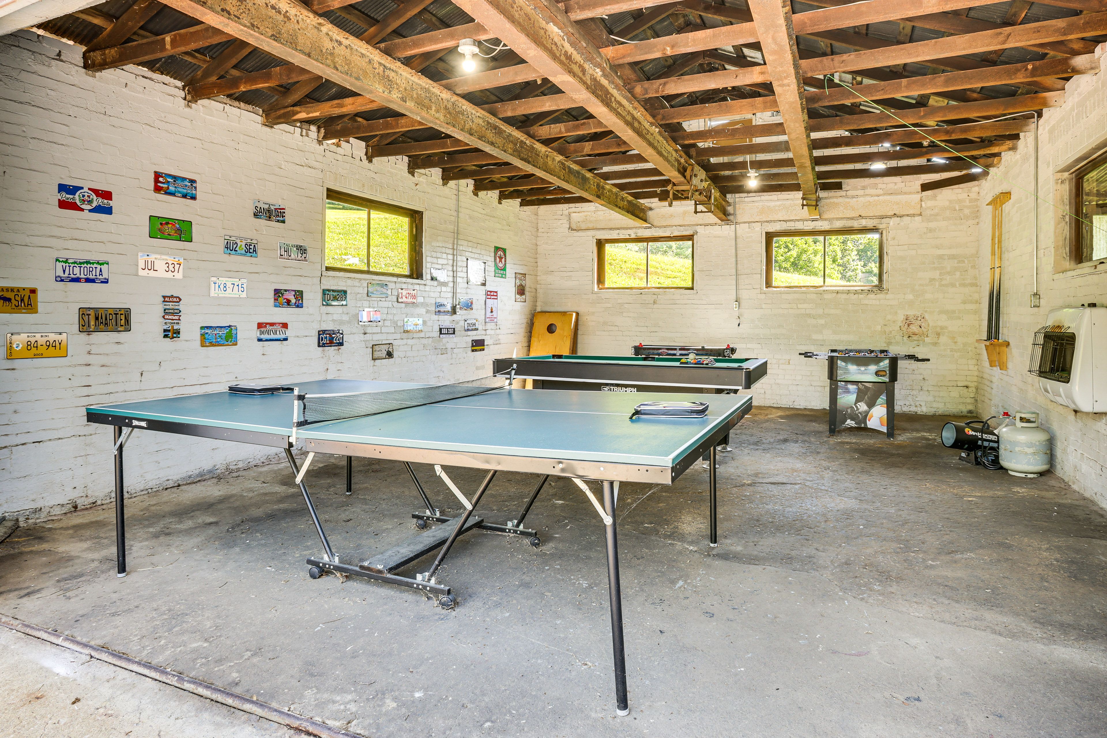 Garage | Game Room