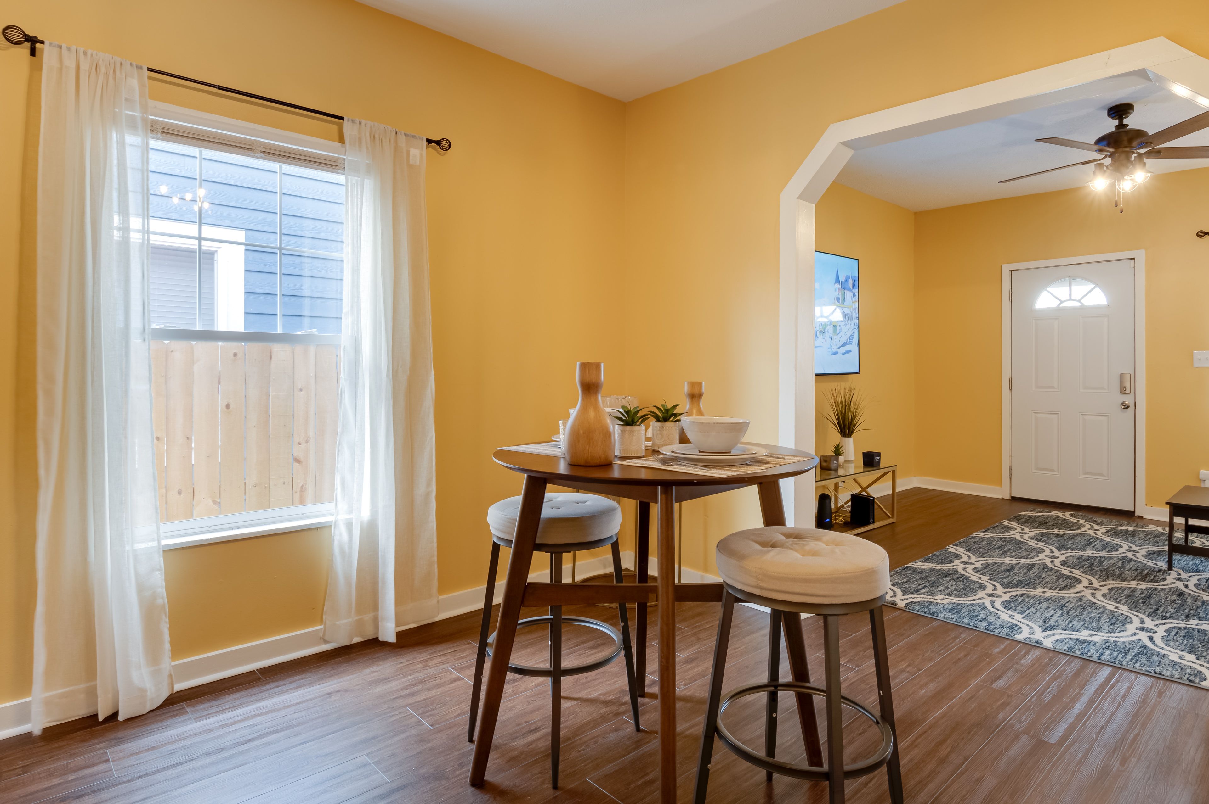 Dining Area | 1st Floor