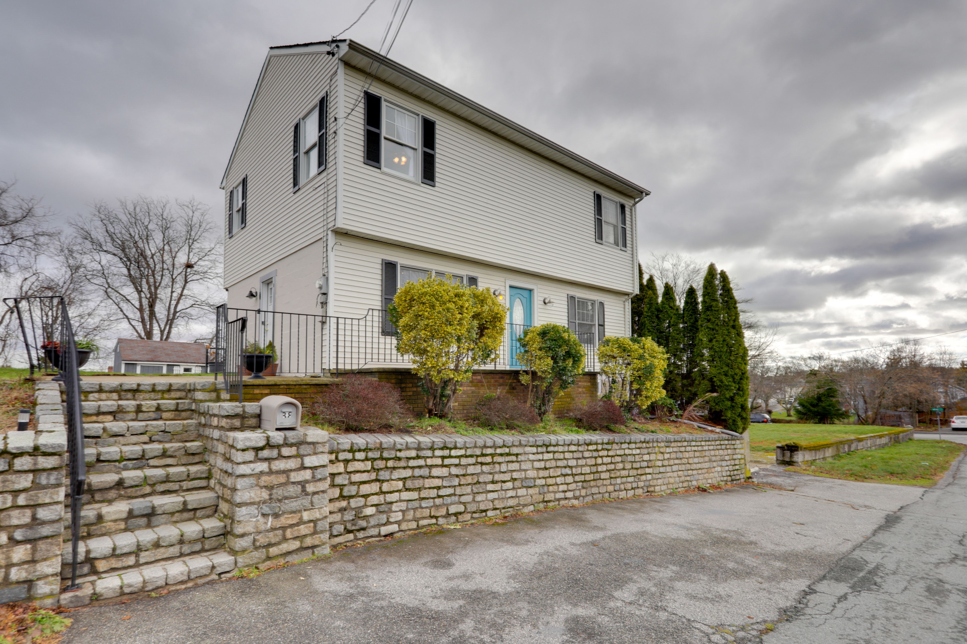 Parking | Reserved Parking Spot (2 Vehicles)