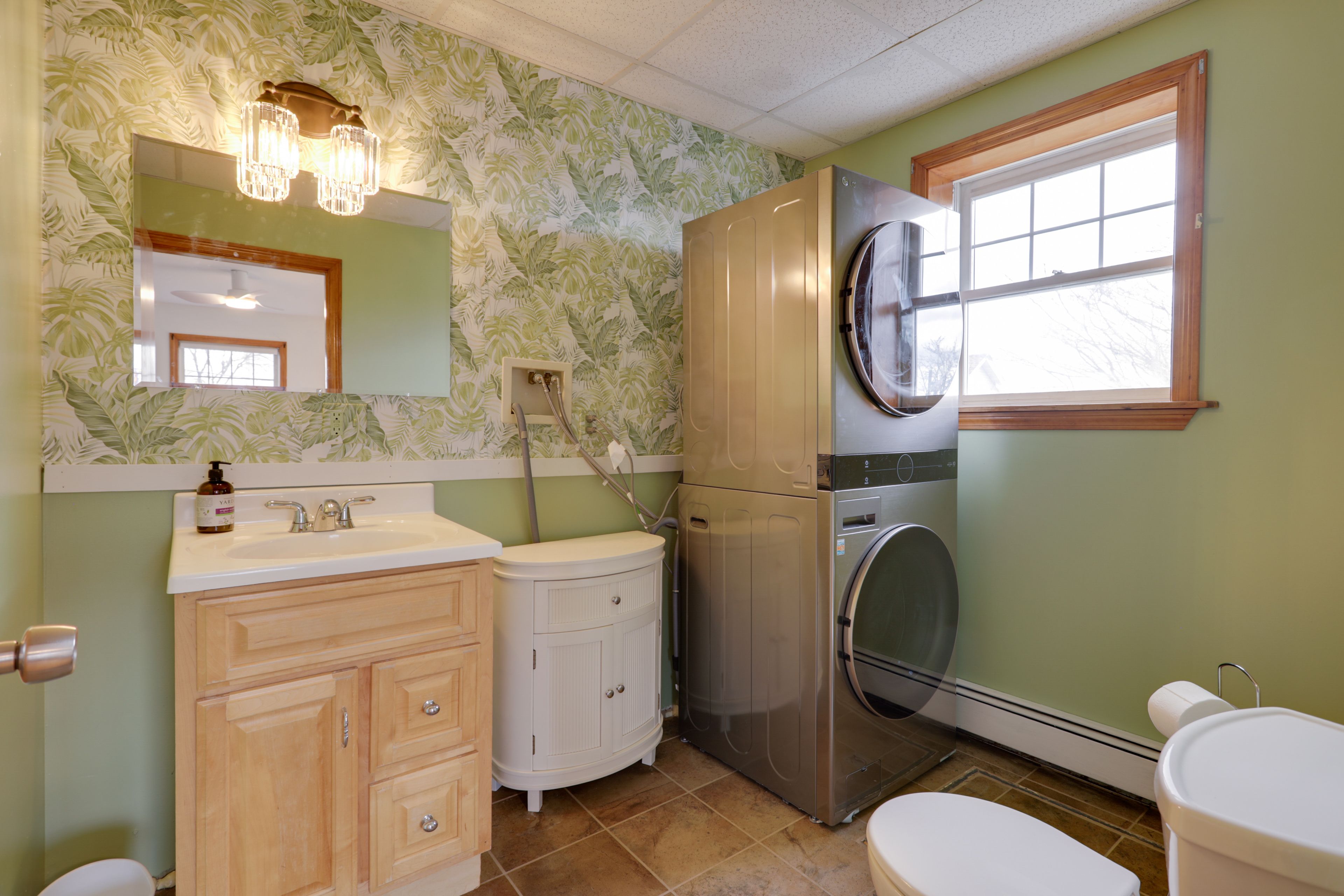 Half Bath | Washer & Dryer