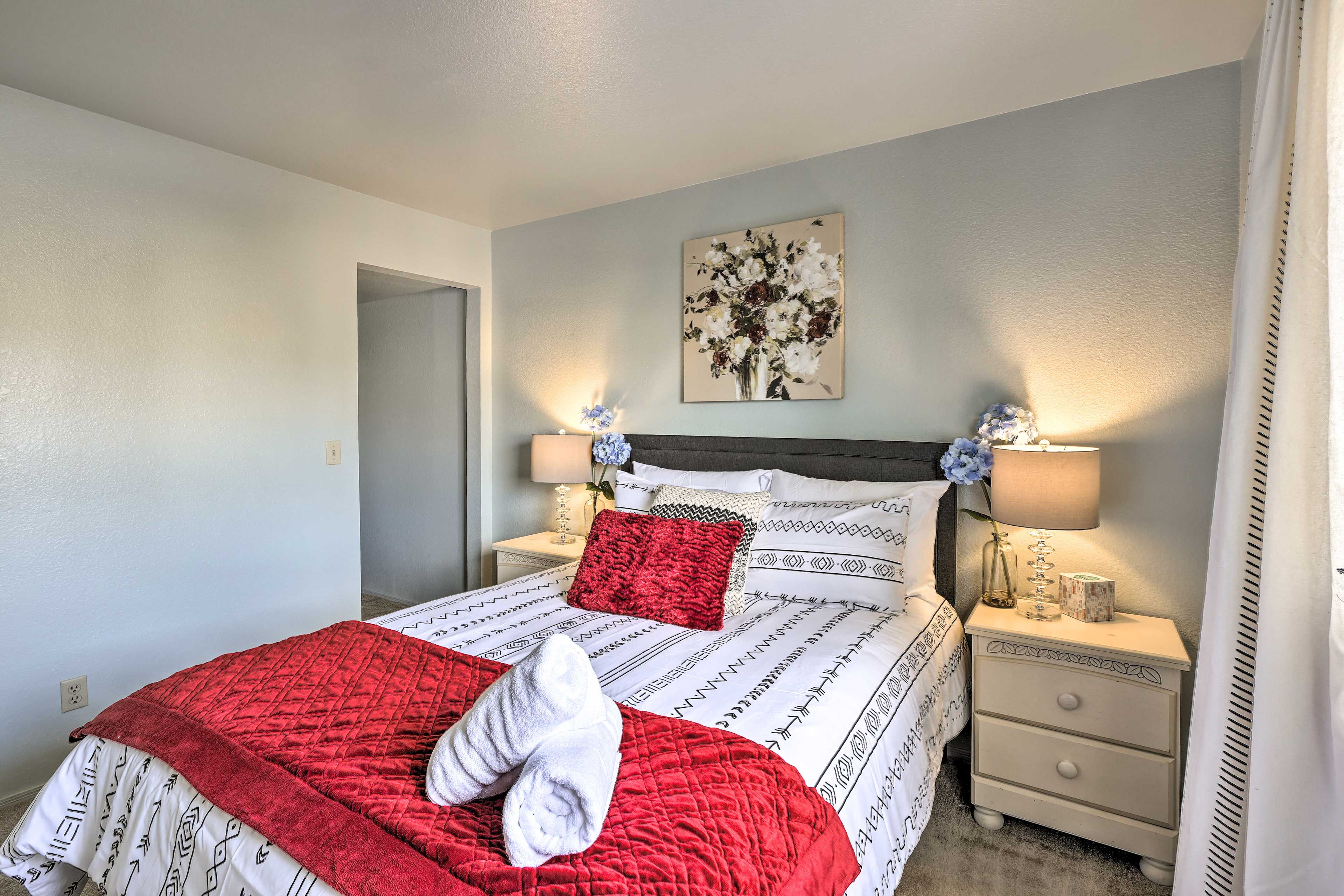 Bedroom 1 | Queen Bed | Linens Provided