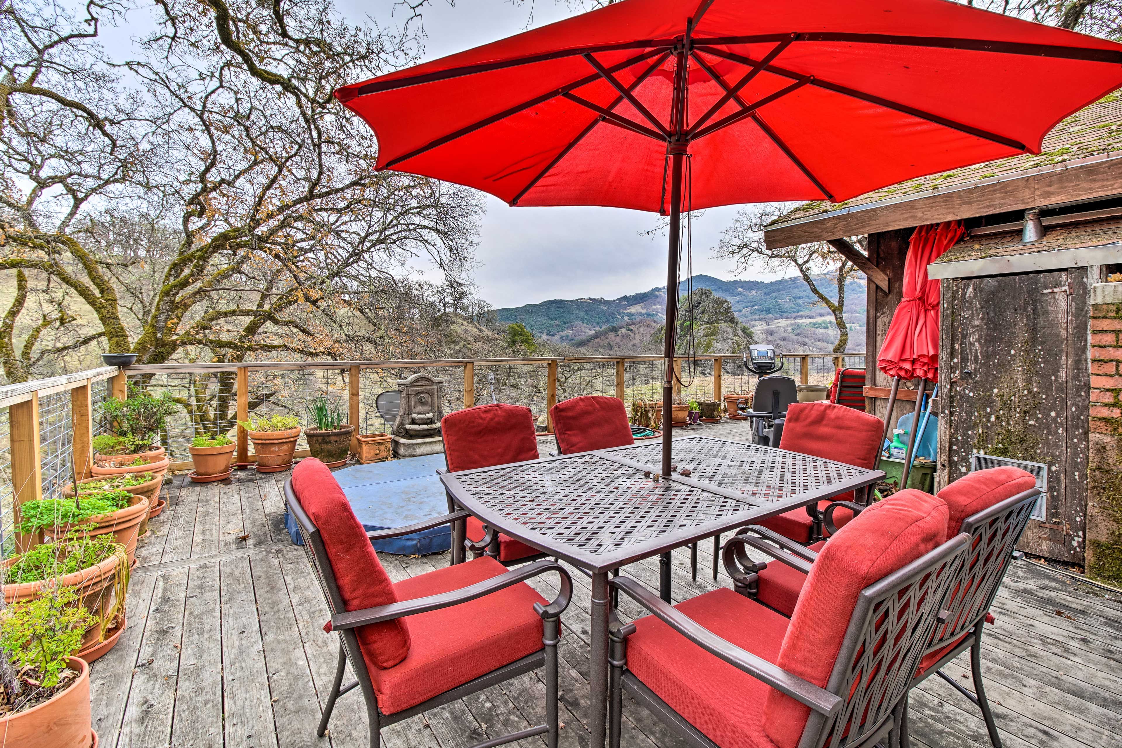 Furnished Deck