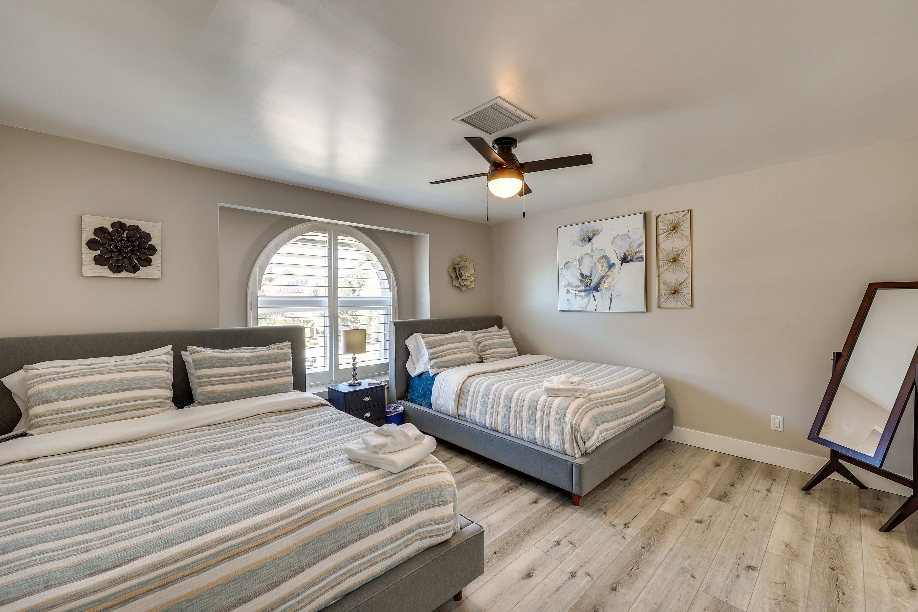 Bedroom 2 | 2nd Floor | 2 Queen Beds