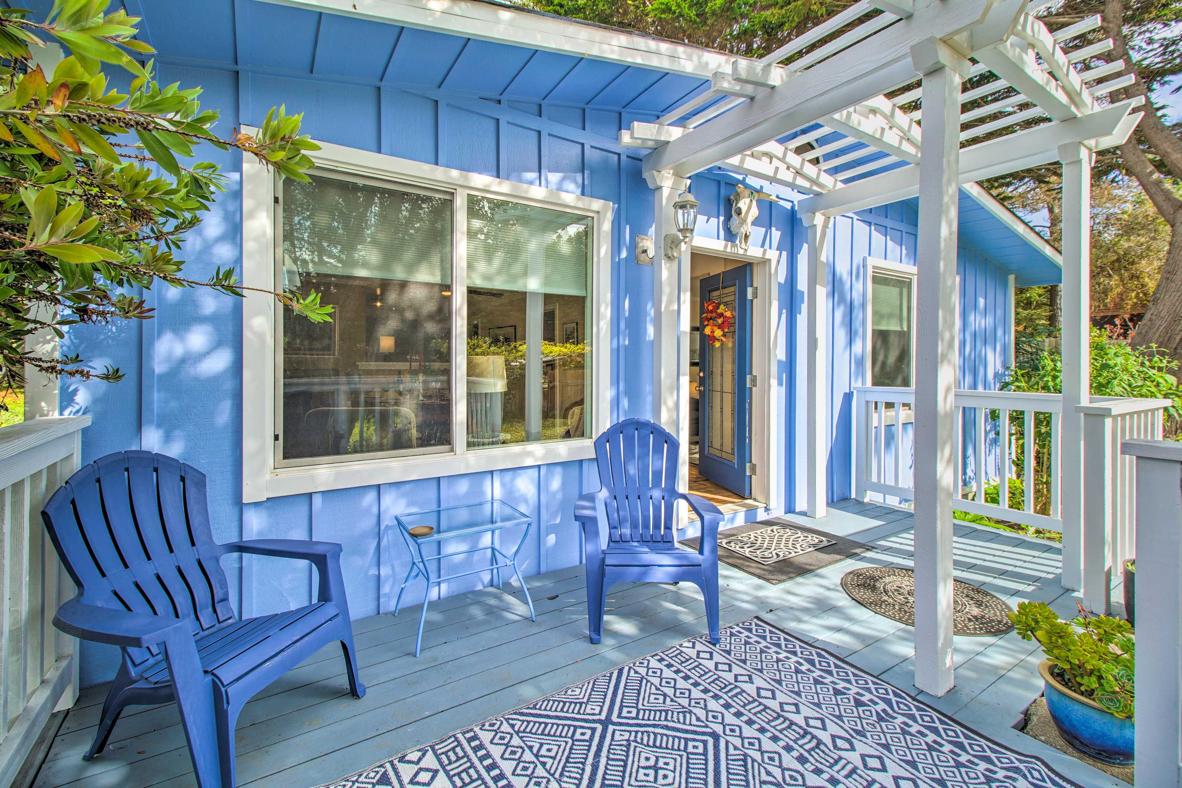 Deck | Outdoor Seating Areas