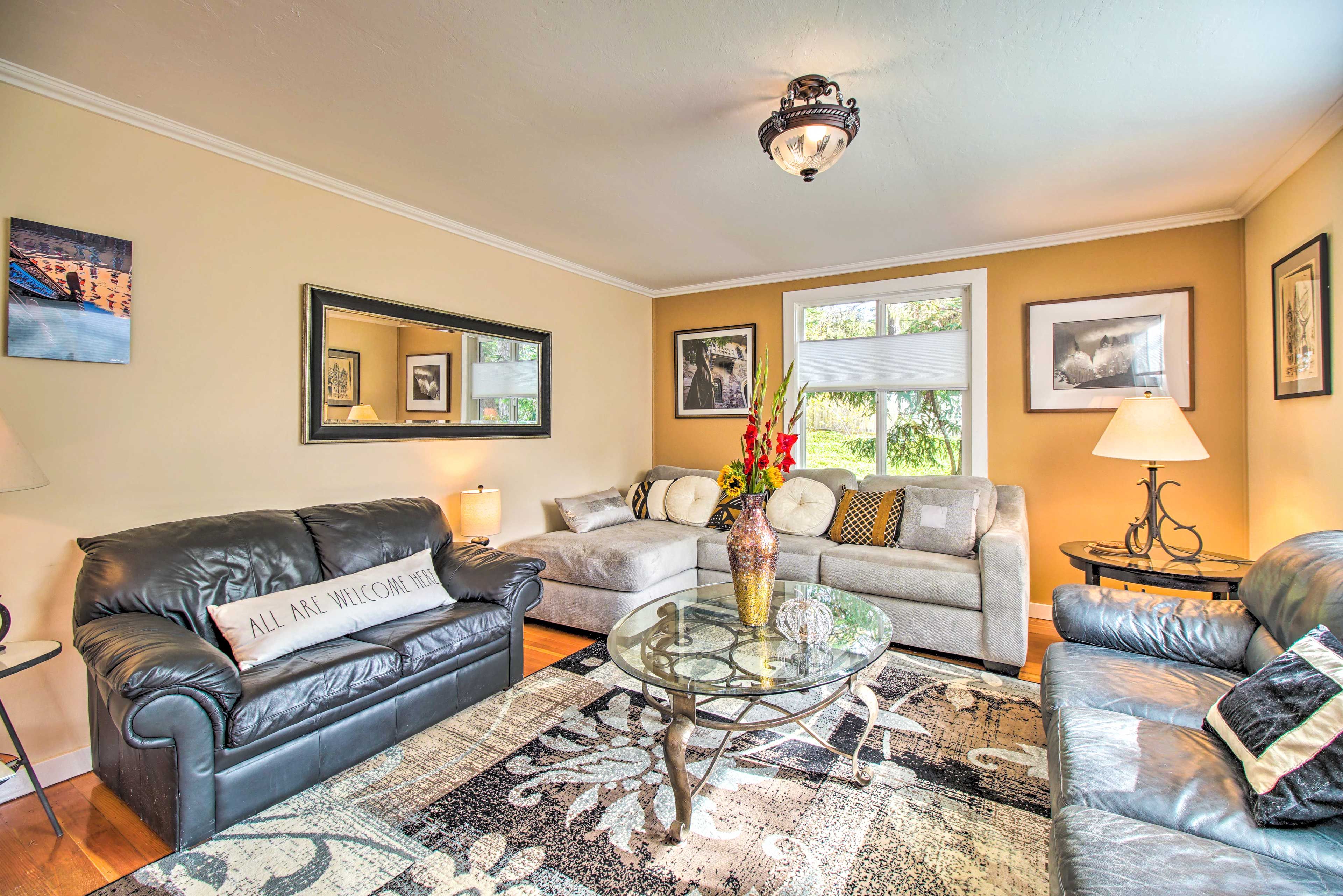 Living Room | Ceiling Fans | Wood-Burning Stove