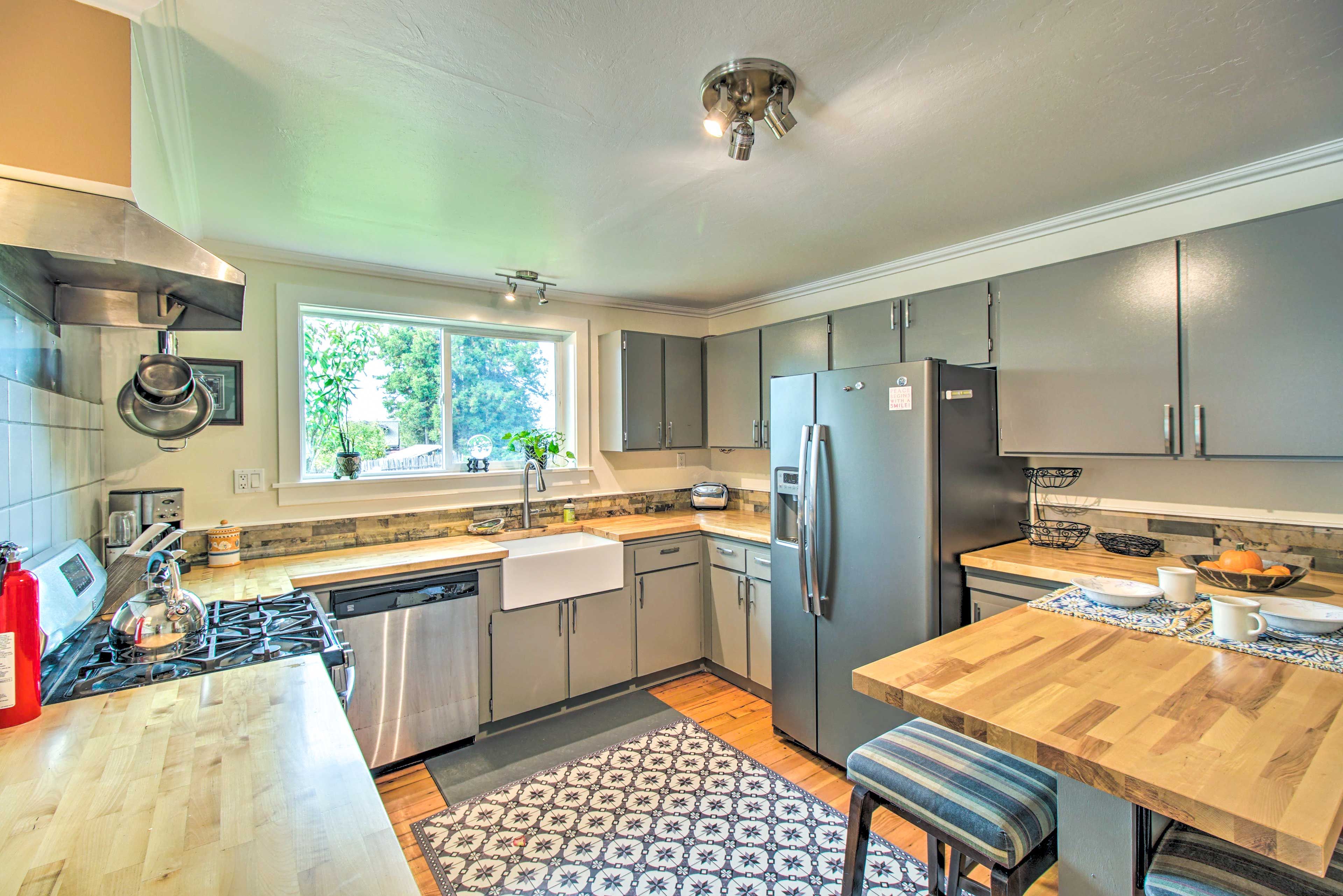 Kitchen | Basic Cooking Essentials | Dishwasher | Coffee Maker