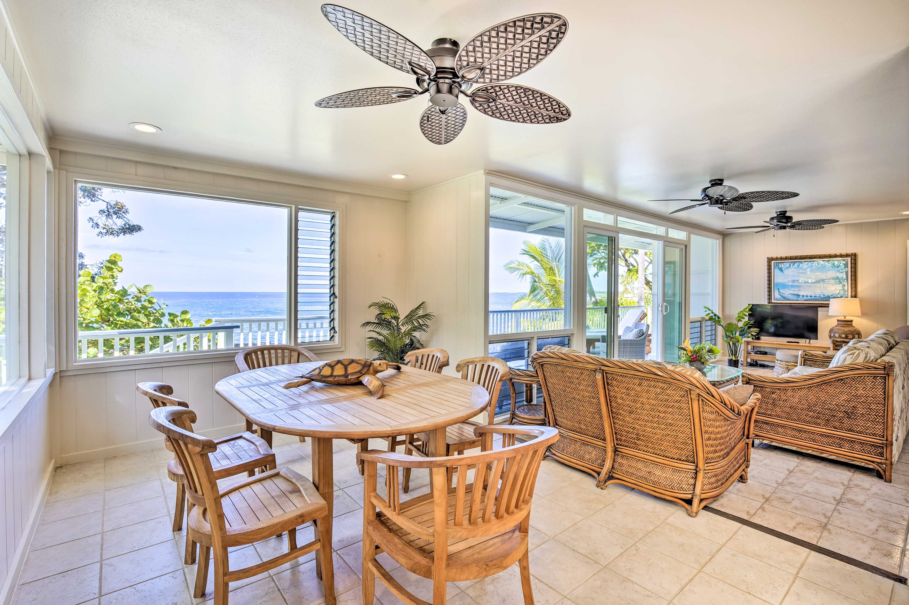 Living Room | Dining Area