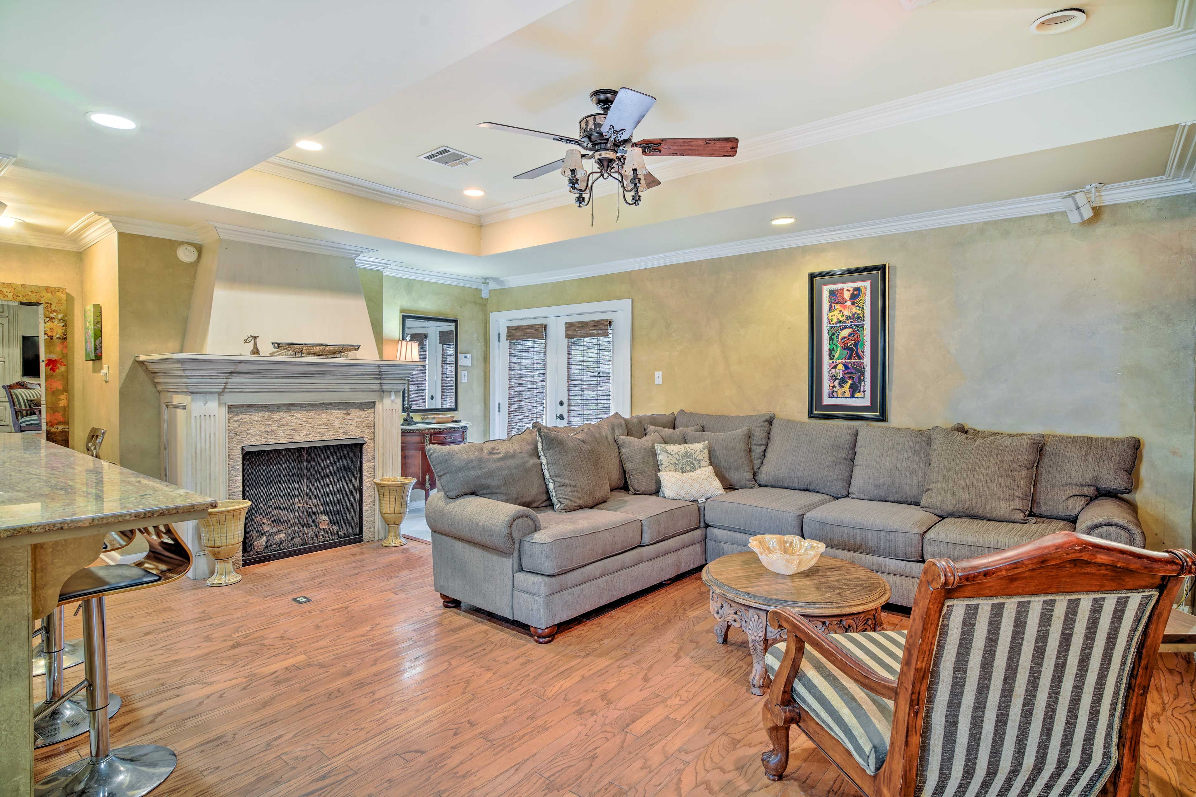 Lafayette Vacation Rental | 3BR | 3BA | 2,120 Sq Ft | 2 Steps to Enter